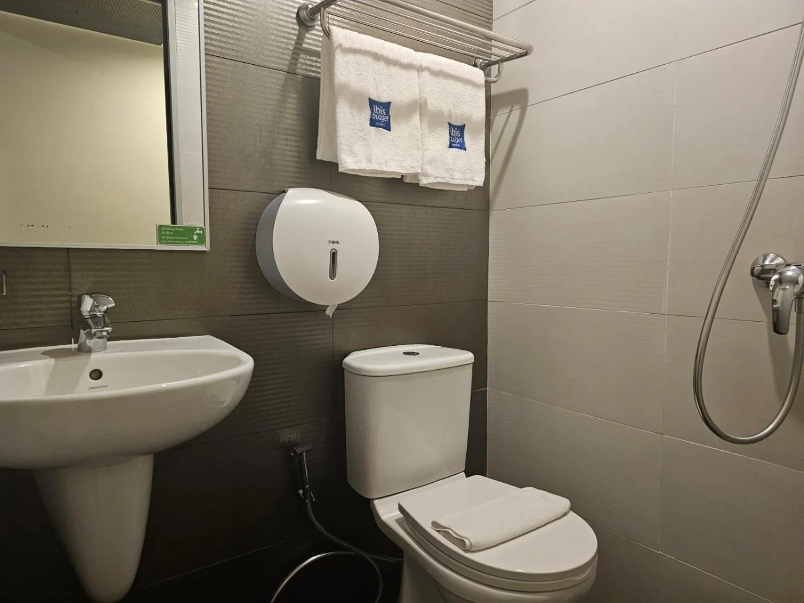Bathroom in ibis budget Singapore Bugis