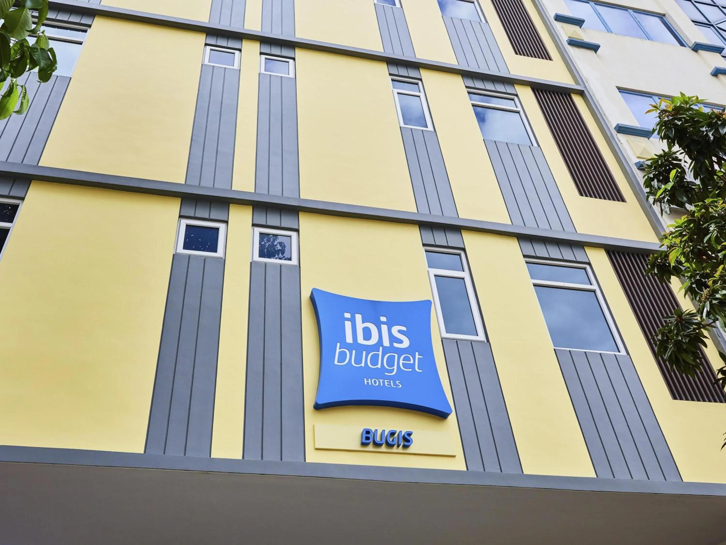 Property building in ibis budget Singapore Bugis