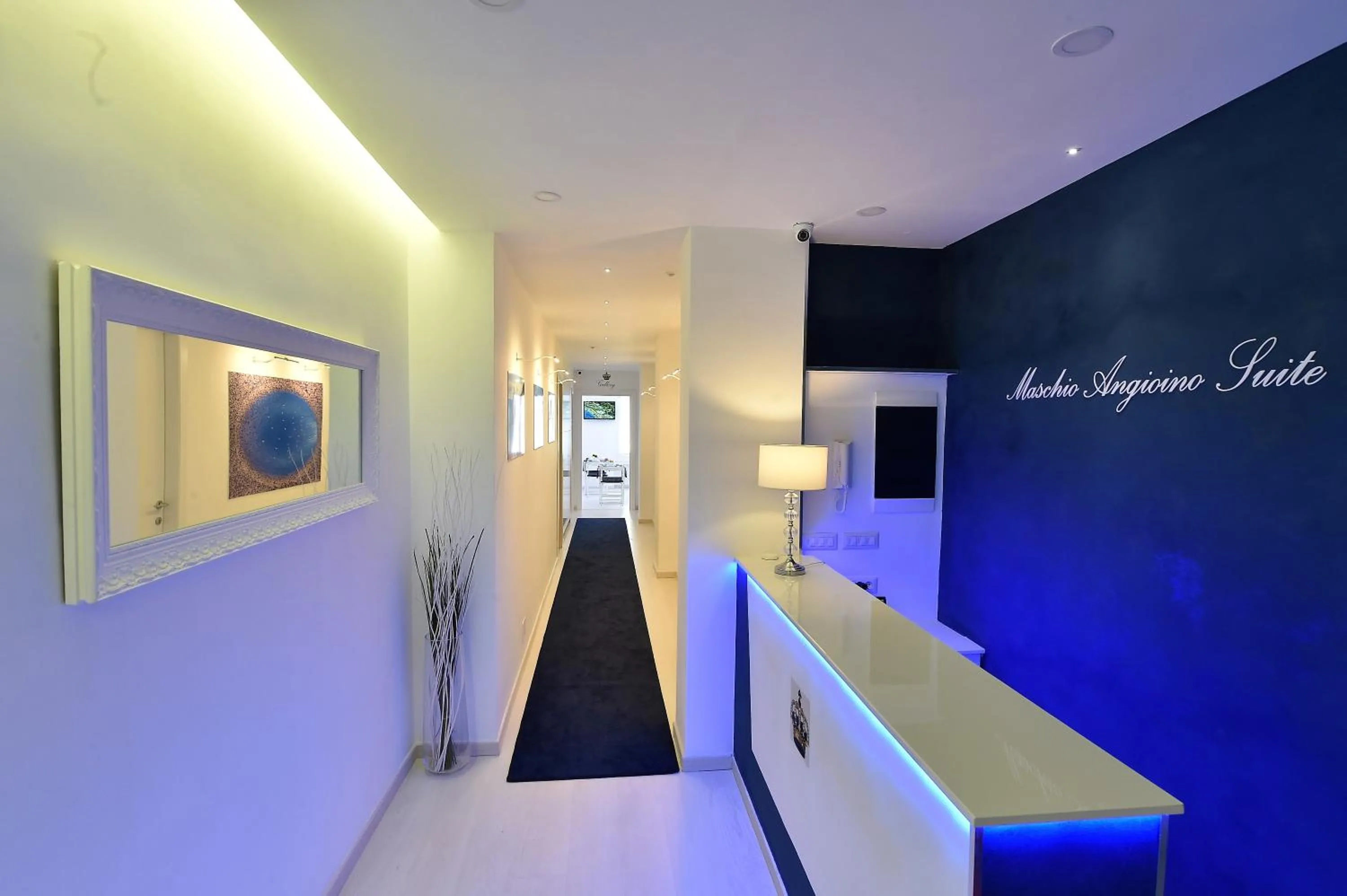 Living room in Maschio Angioino Suite