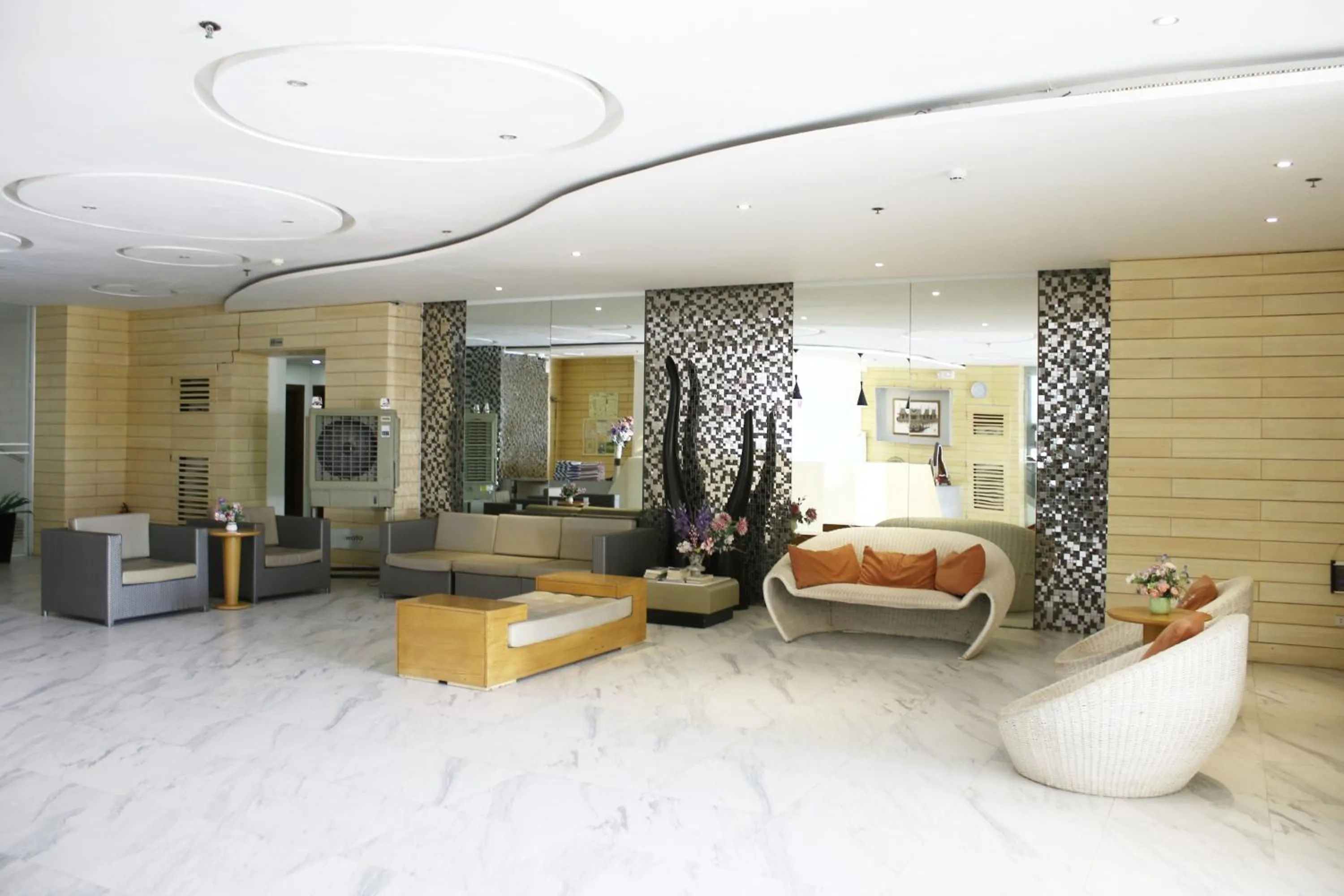 The Muse Beach Front Hotel Boracay