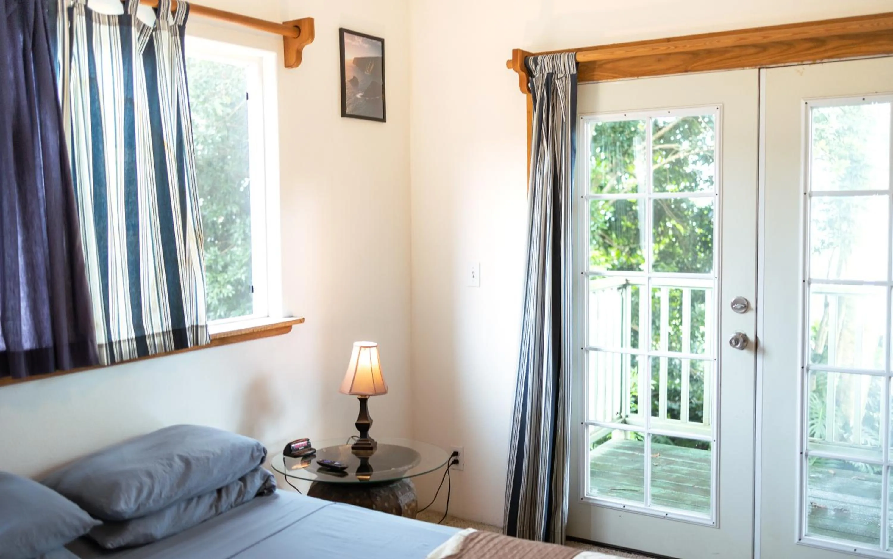 Bed in Hilo Vacation Rental