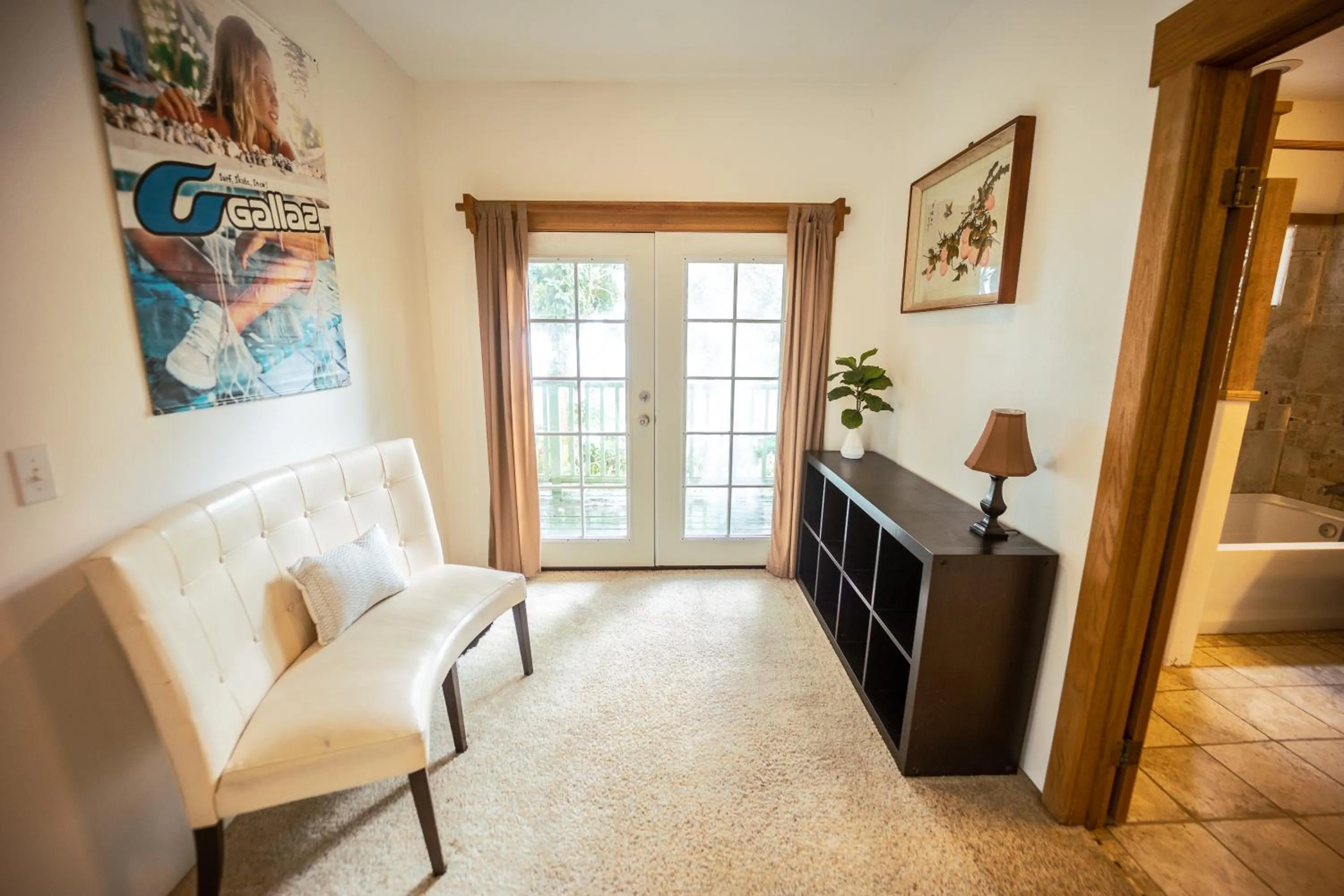 Seating area in Hilo Vacation Rental