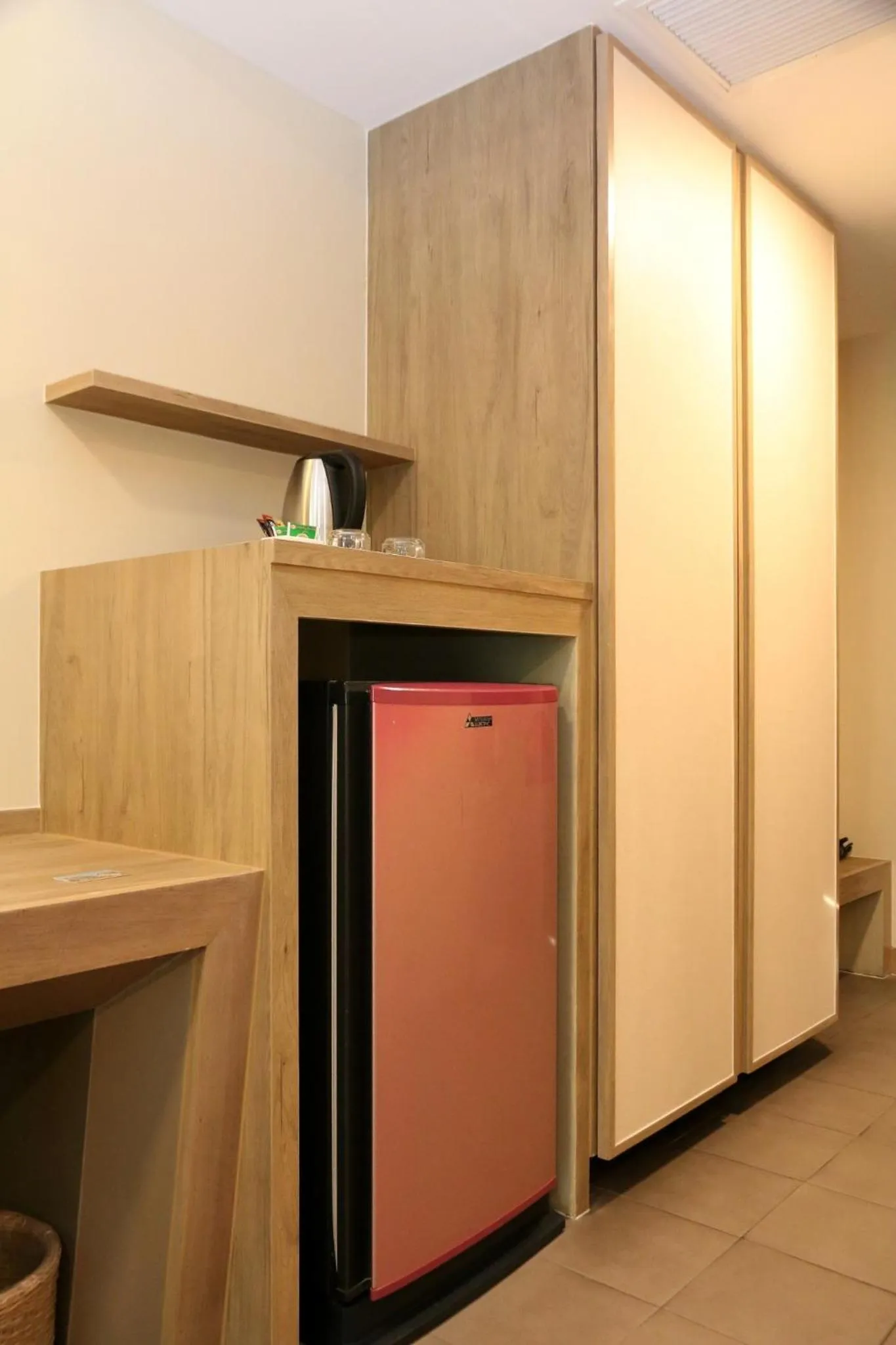 oven in Crystal Palace Luxury Hotel Pattaya