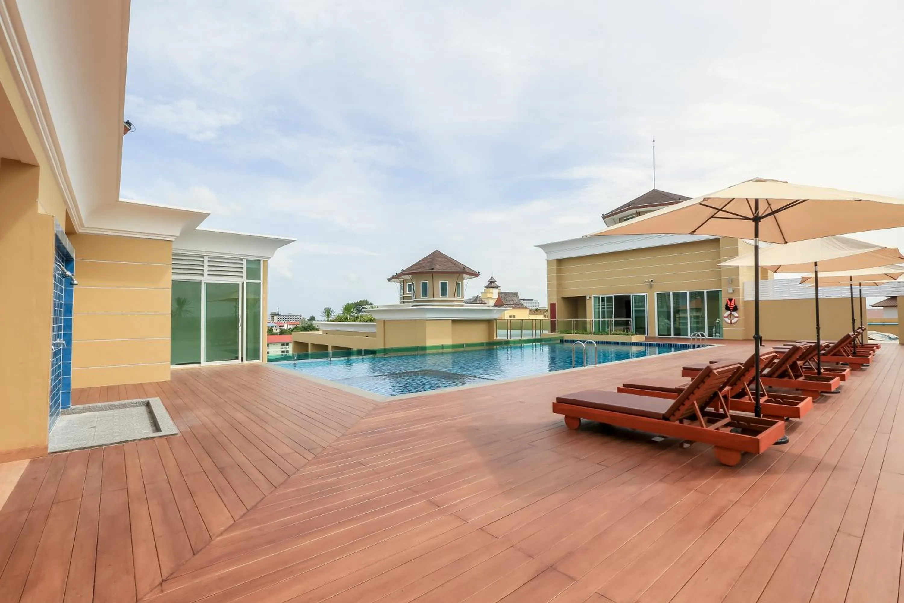 Swimming pool in Crystal Palace Luxury Hotel Pattaya