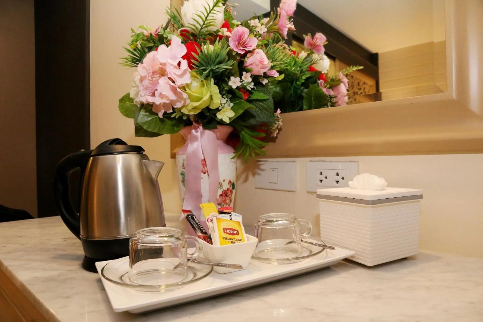 Coffee/tea facilities in Crystal Palace Luxury Hotel Pattaya