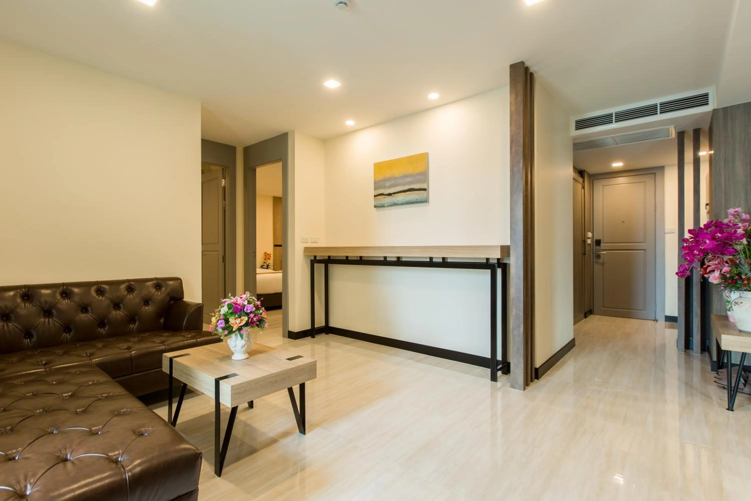 Living room in Crystal Palace Luxury Hotel Pattaya