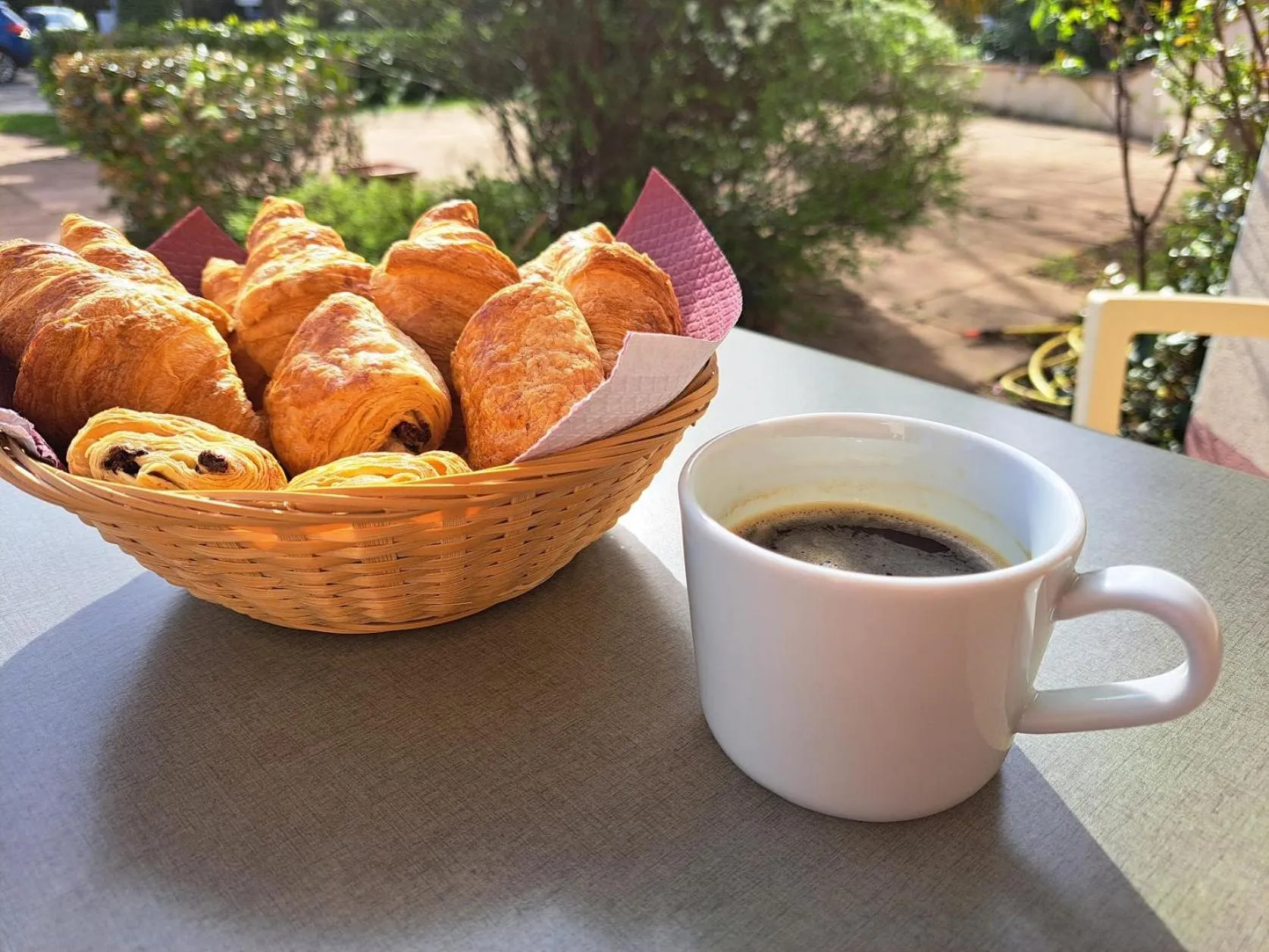 Breakfast in Hotel Le Saint Vincent Lyon Sud