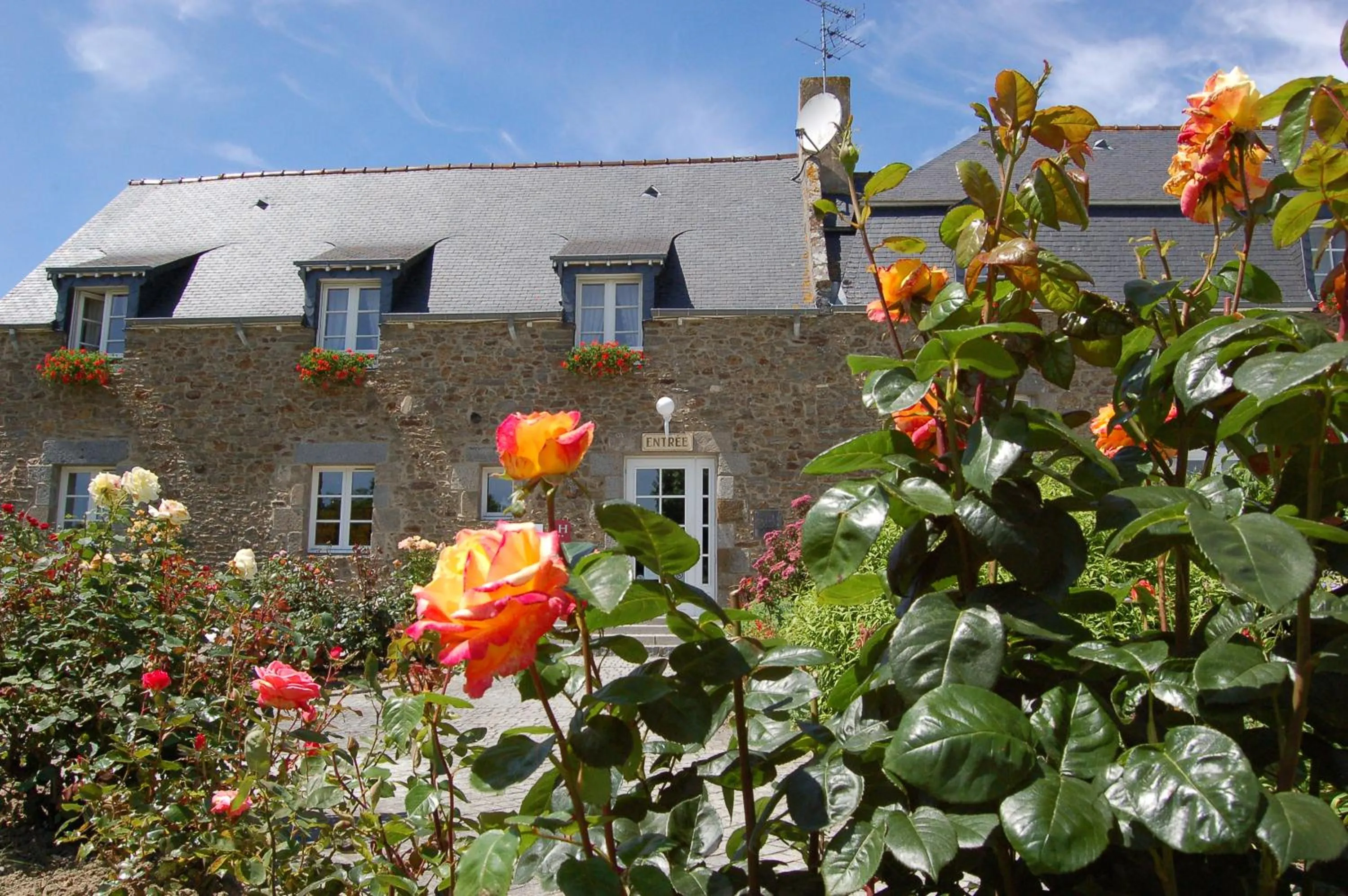 Property building in Hotel Spa La Malouinière Des Longchamps - Saint-Malo