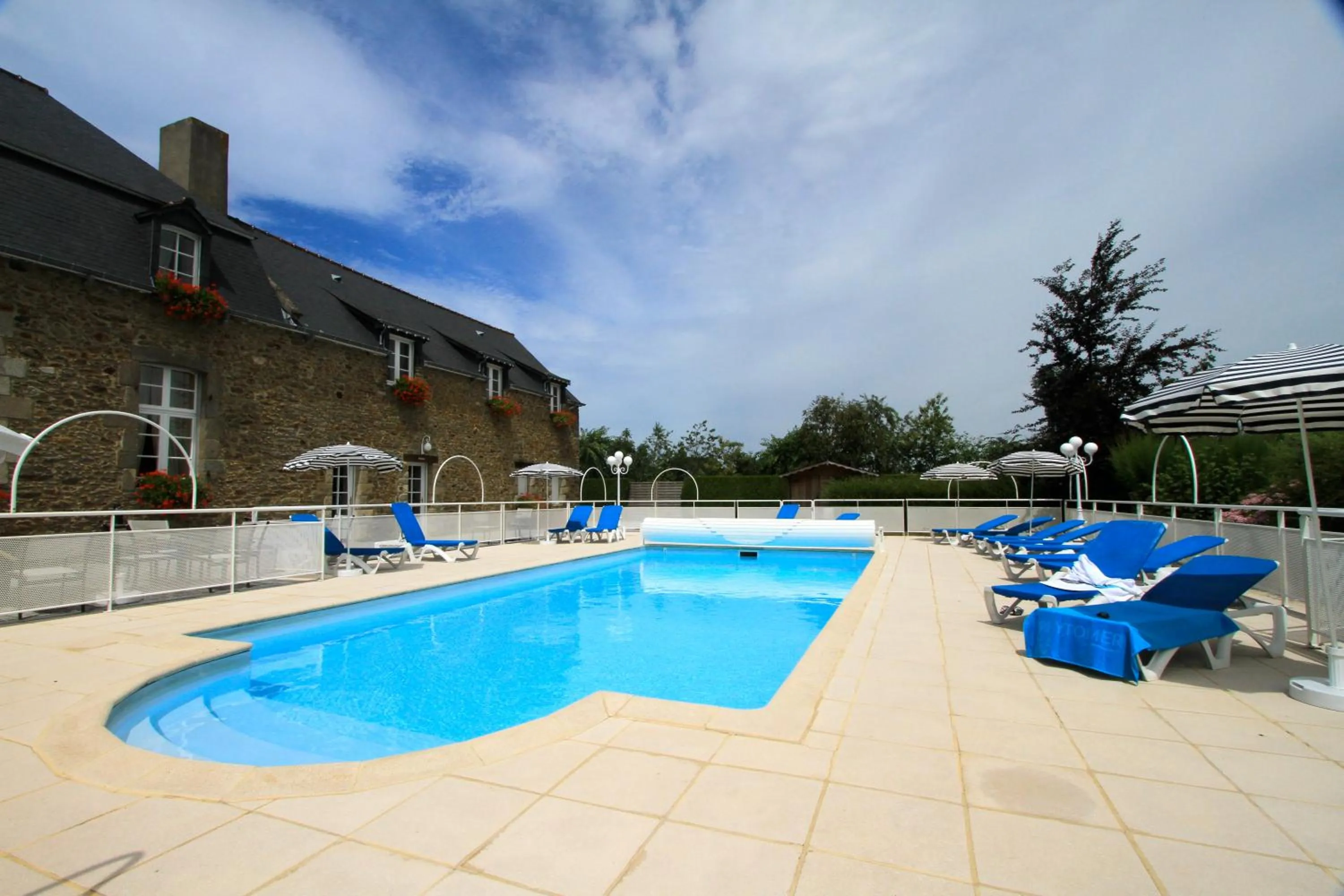 Property building in Hotel Spa La Malouinière Des Longchamps - Saint-Malo