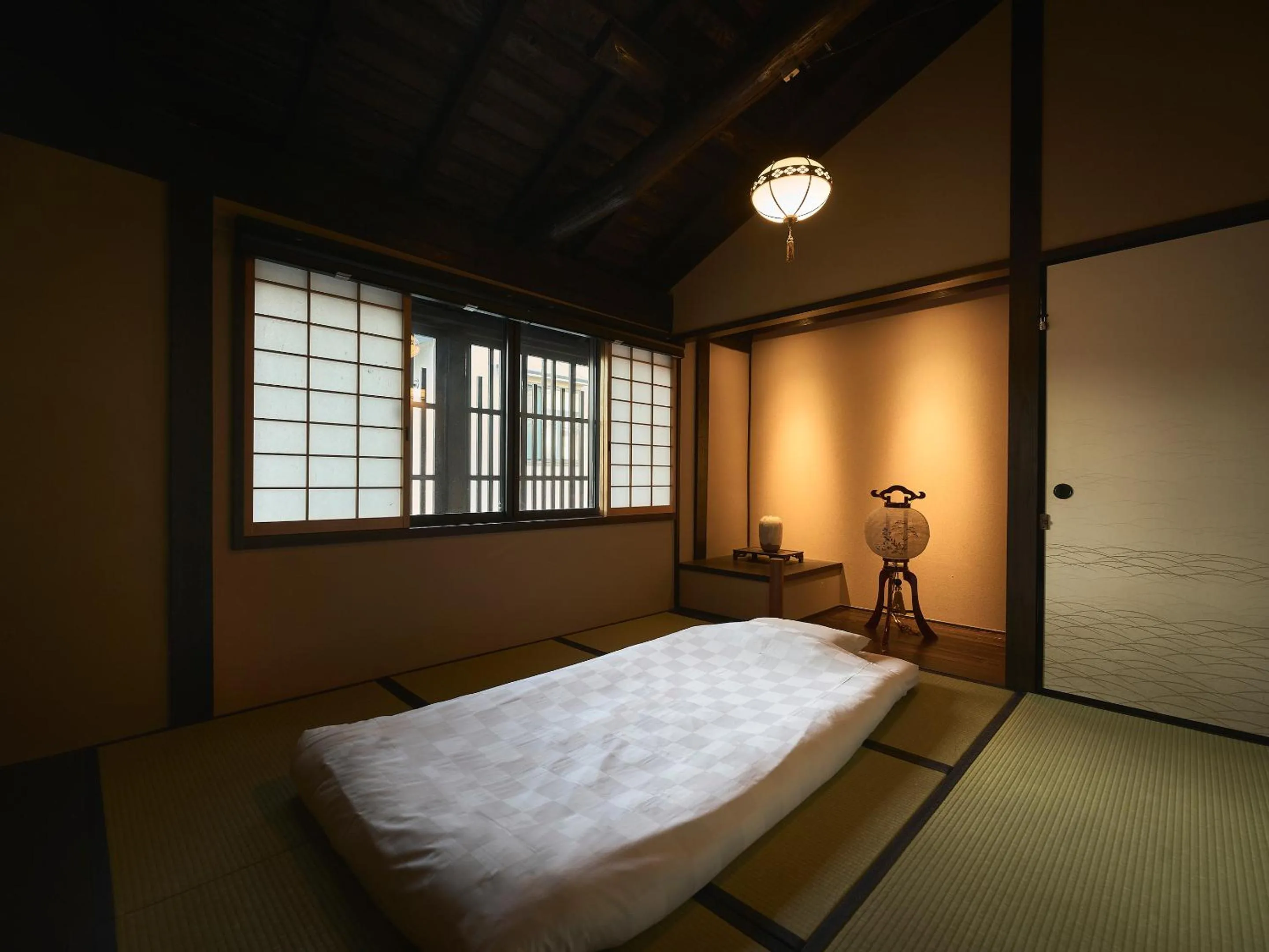 Photo of the whole room, Bed in Kyoto Inn Gion