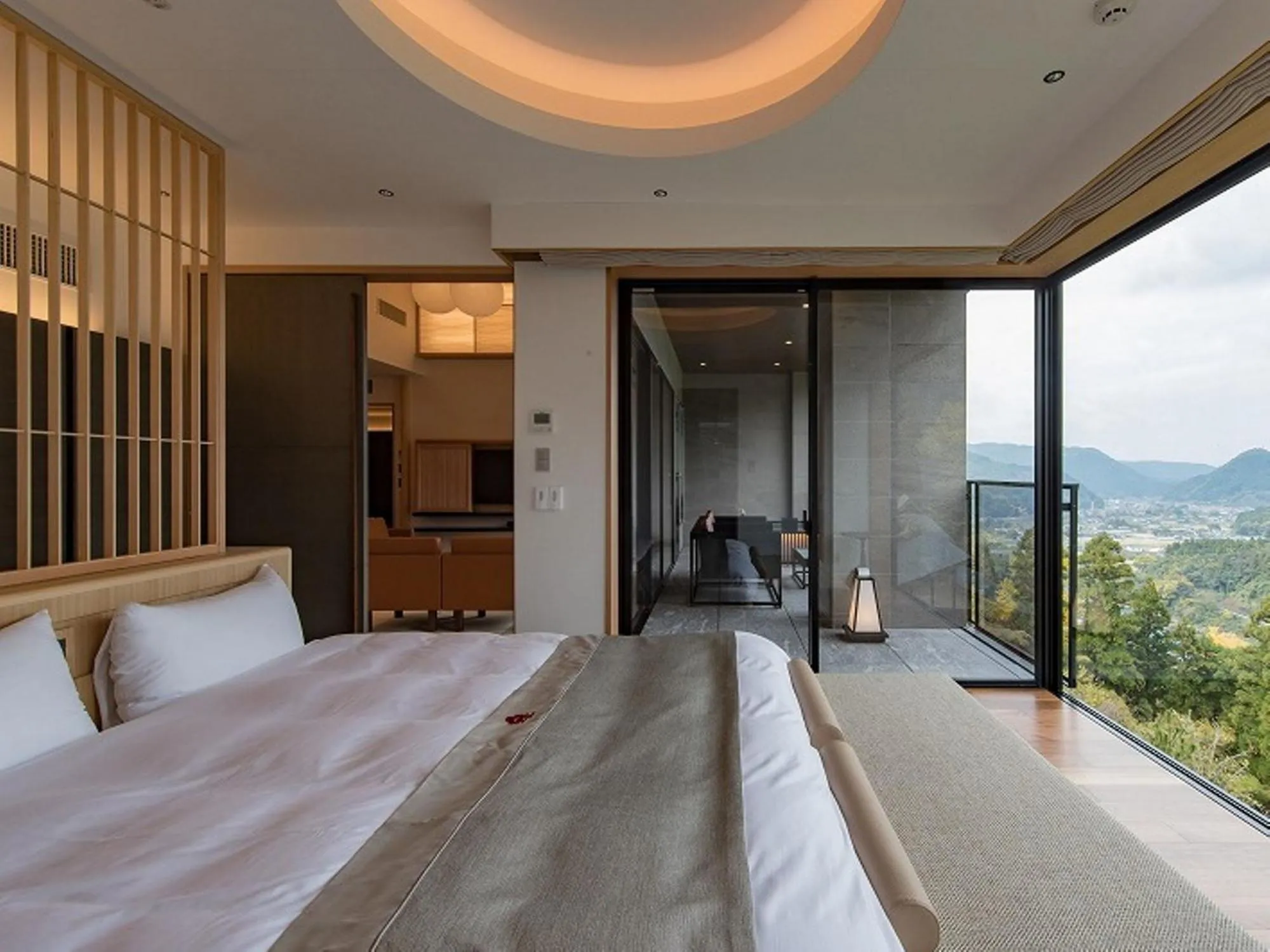 Bed in Okuhita Onsen Umehibiki