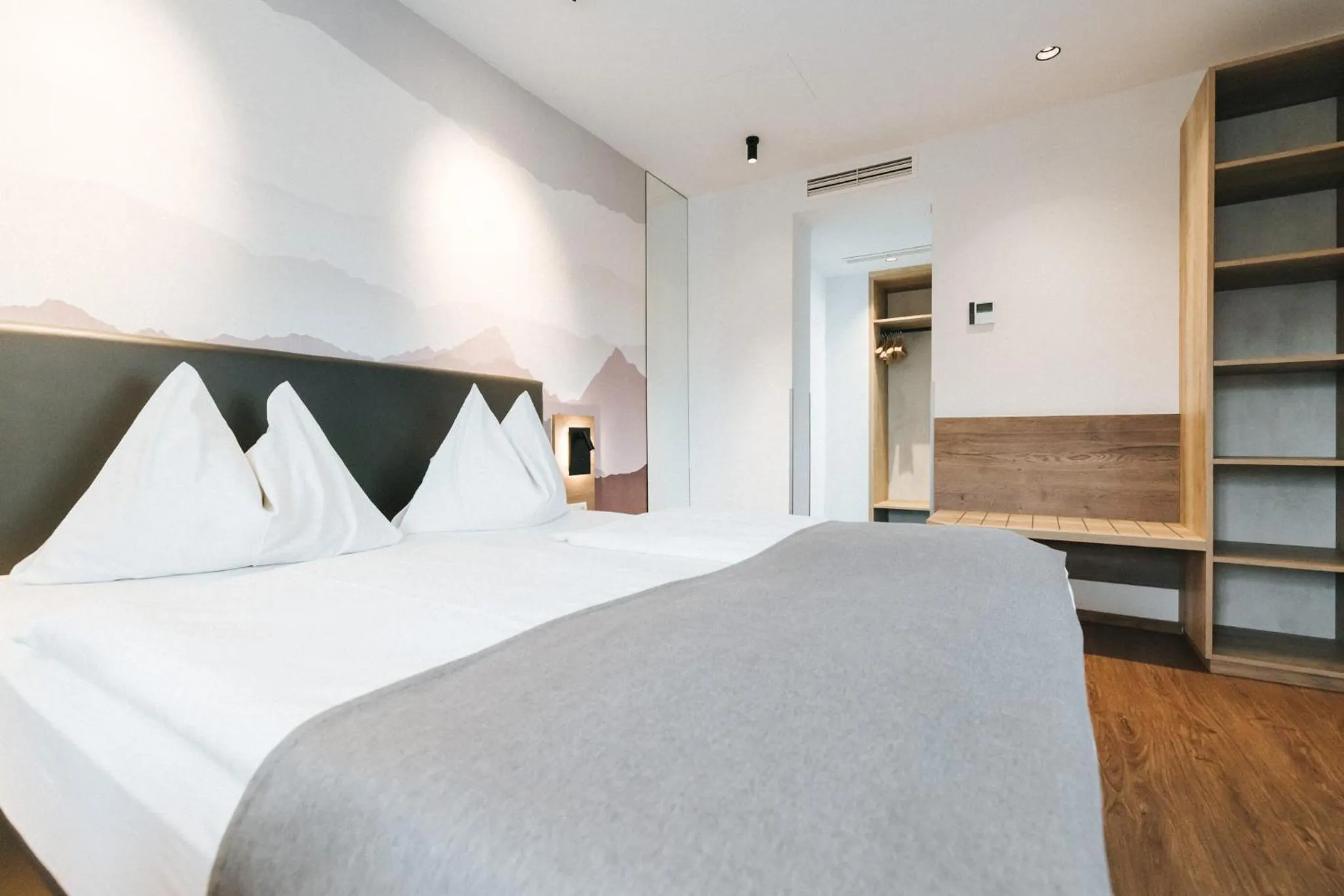 Photo of the whole room, Bed in Hotel Restaurant Auerhahn