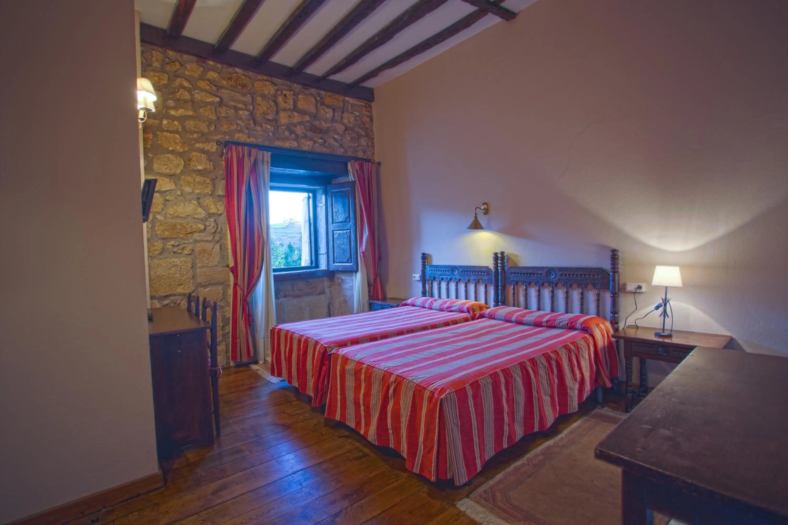 Bedroom, Bed in Hotel Altamira