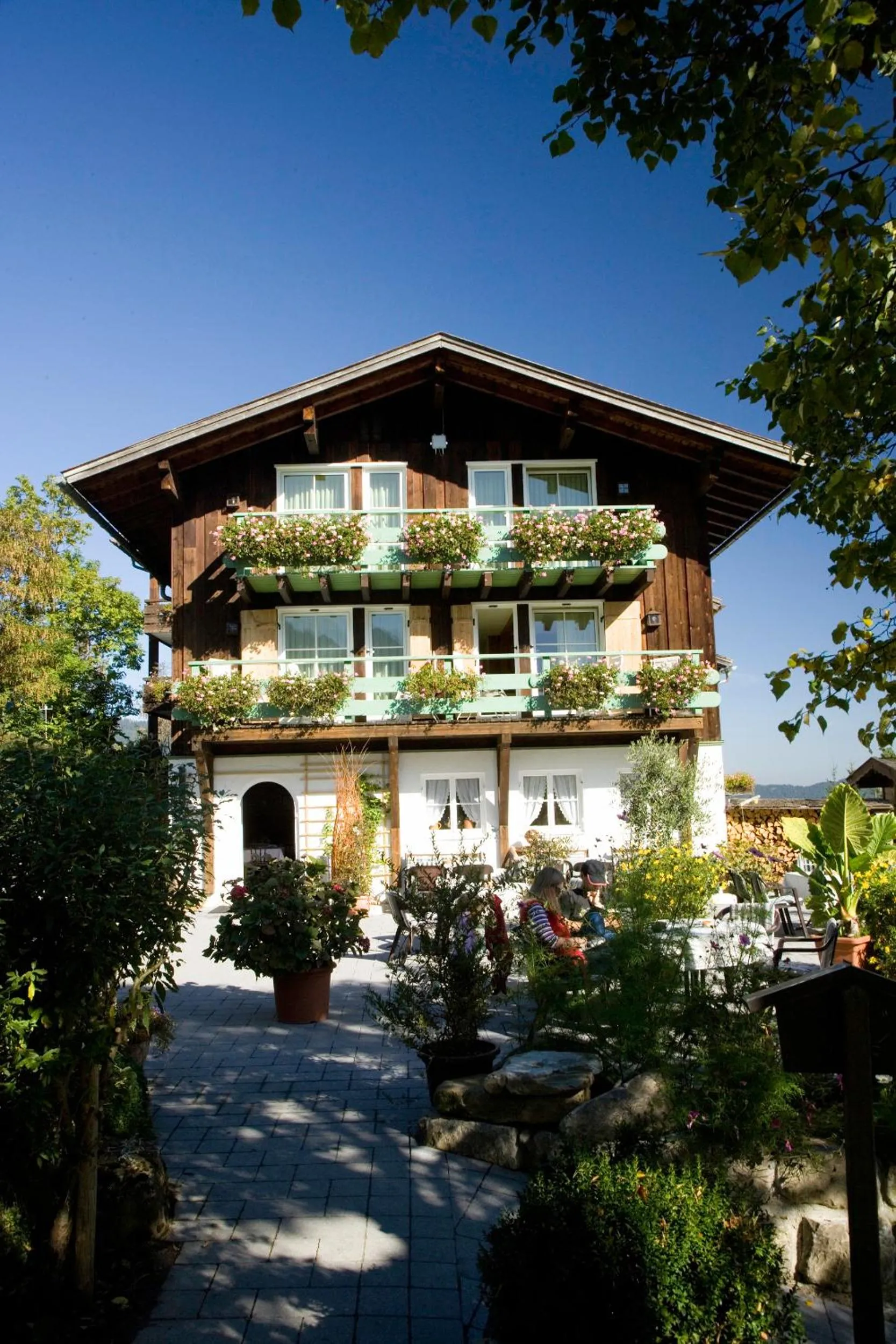 Garden view in Familotel Alphotel