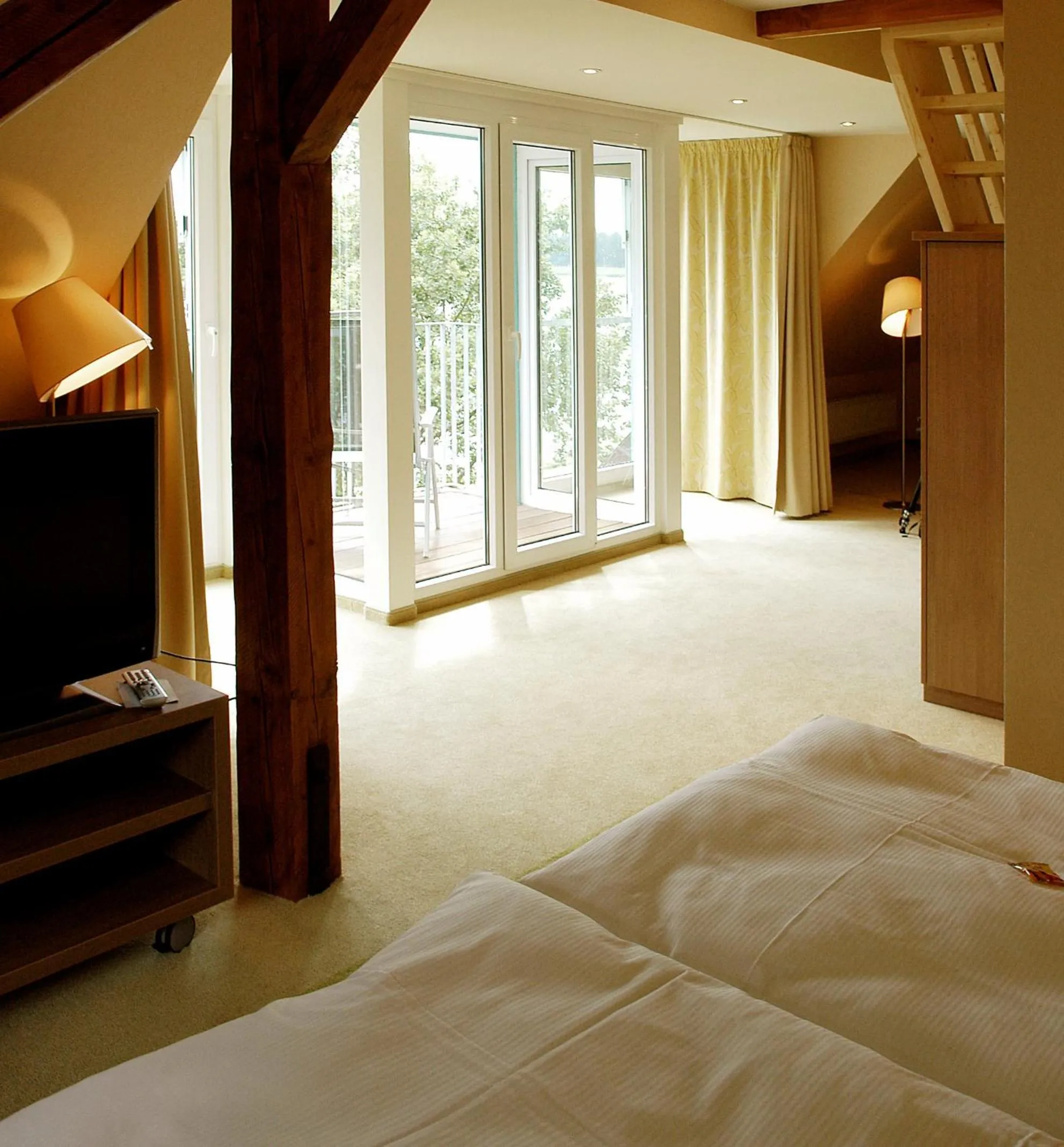 TV and multimedia, Bed in Hotel Seeblick