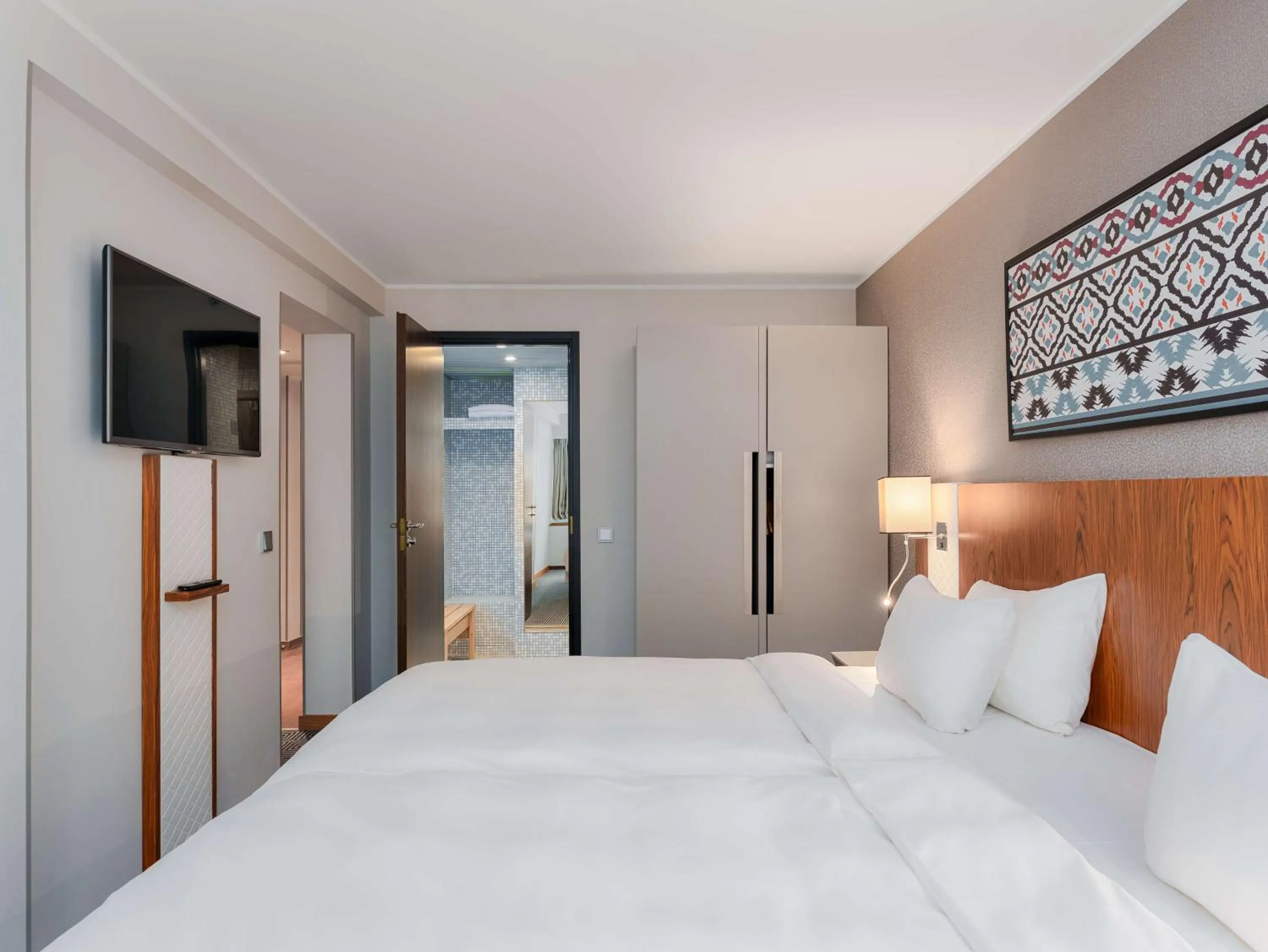 Photo of the whole room, Bed in Radisson Blu Hotel Olümpia