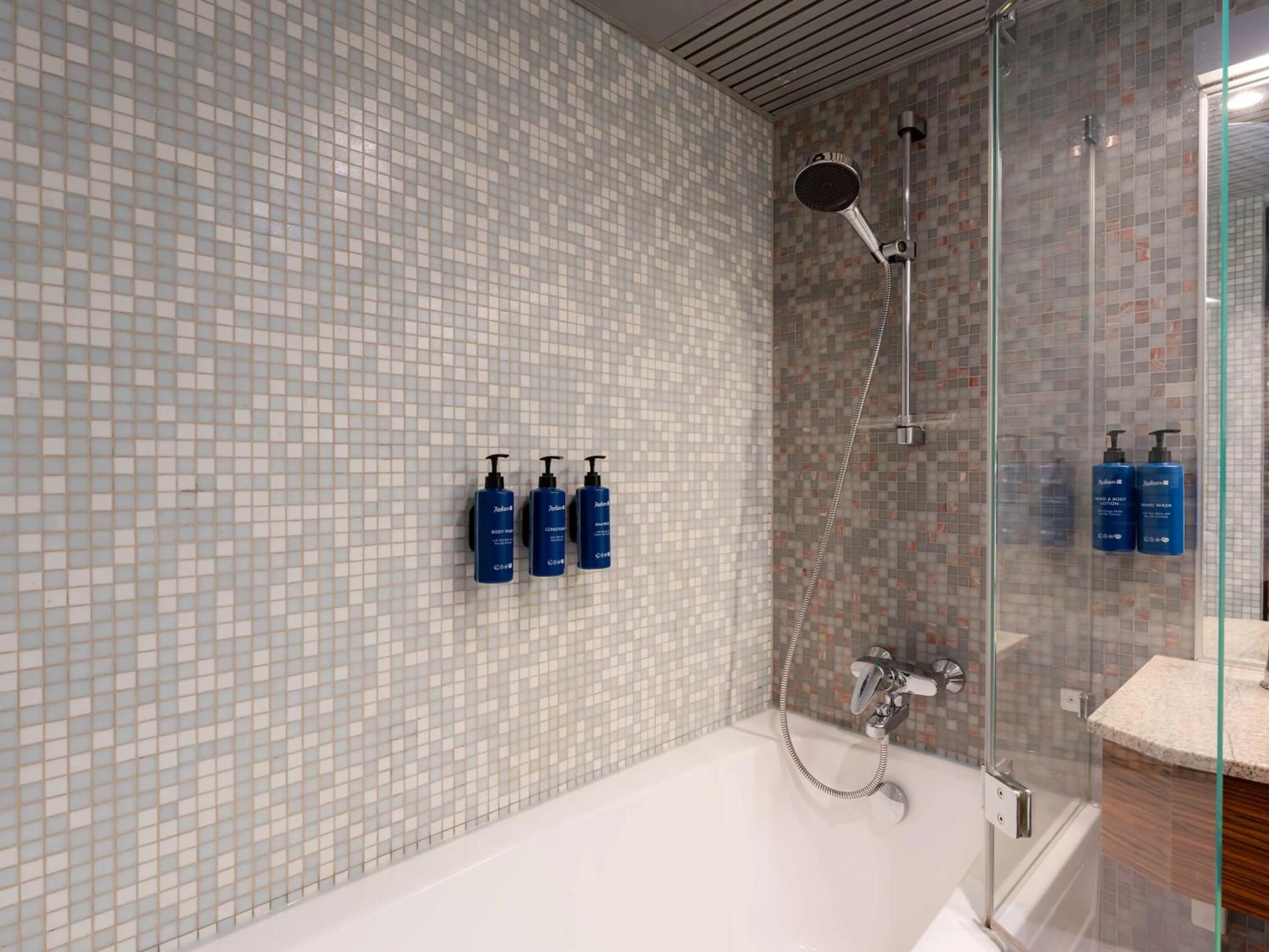 Photo of the whole room in Radisson Blu Hotel Olümpia