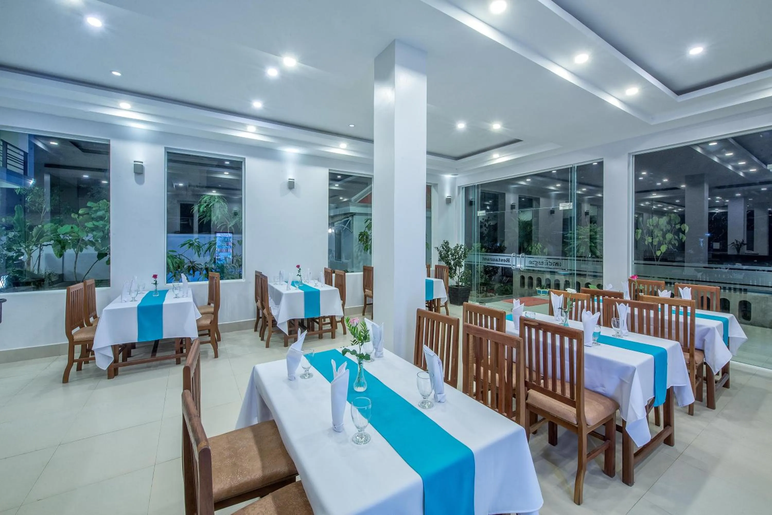 Restaurant/places to eat in Golden Citadel Hotel Siem Reap
