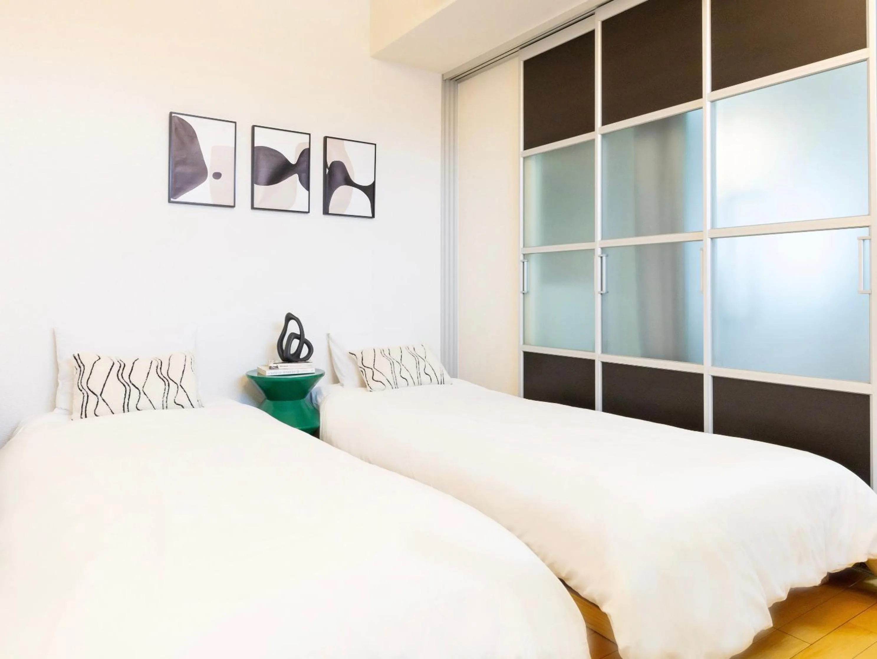 Bed in City Hotel Shinsaibashi Lofts