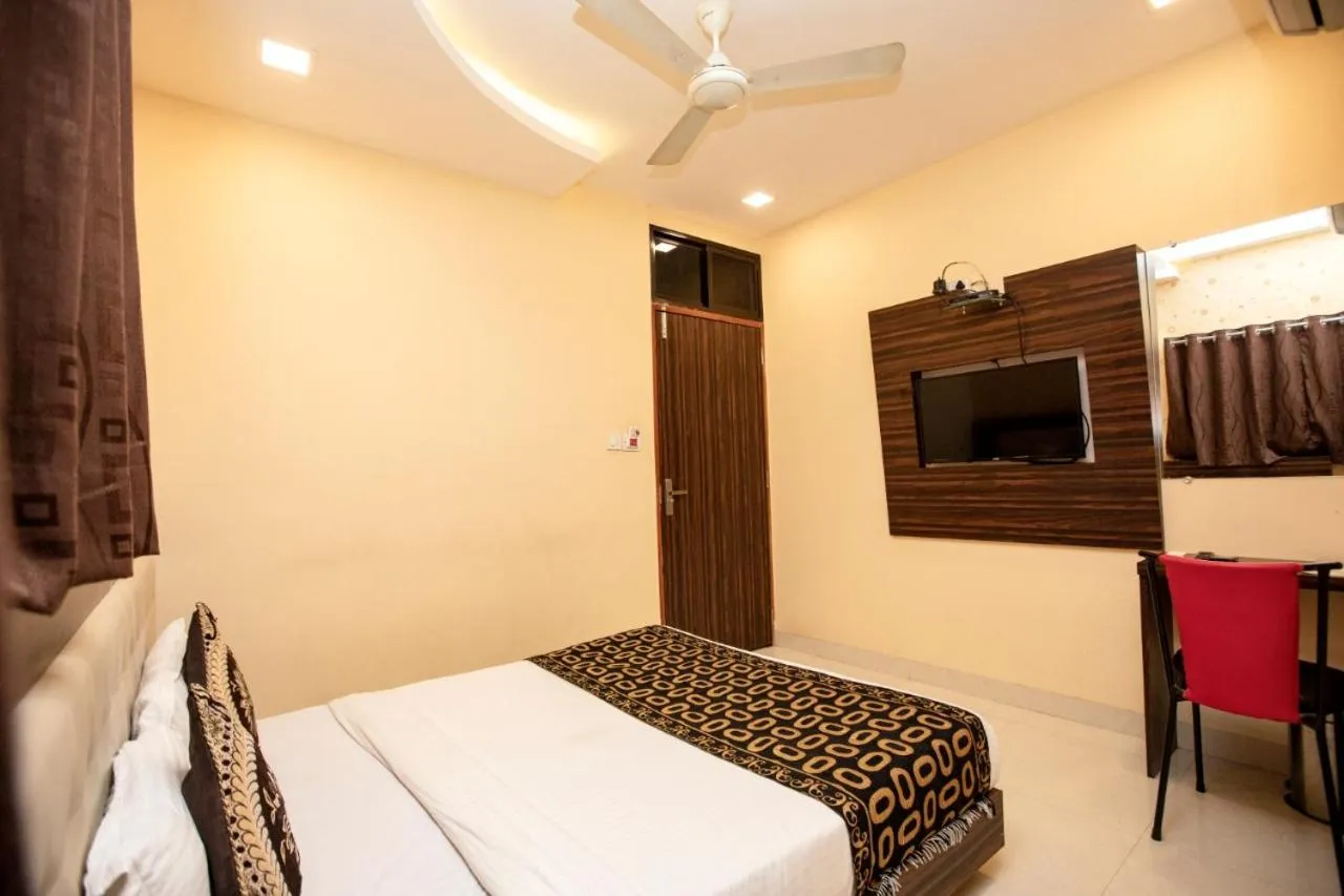 TV and multimedia, Bed in Hotel Elite 59