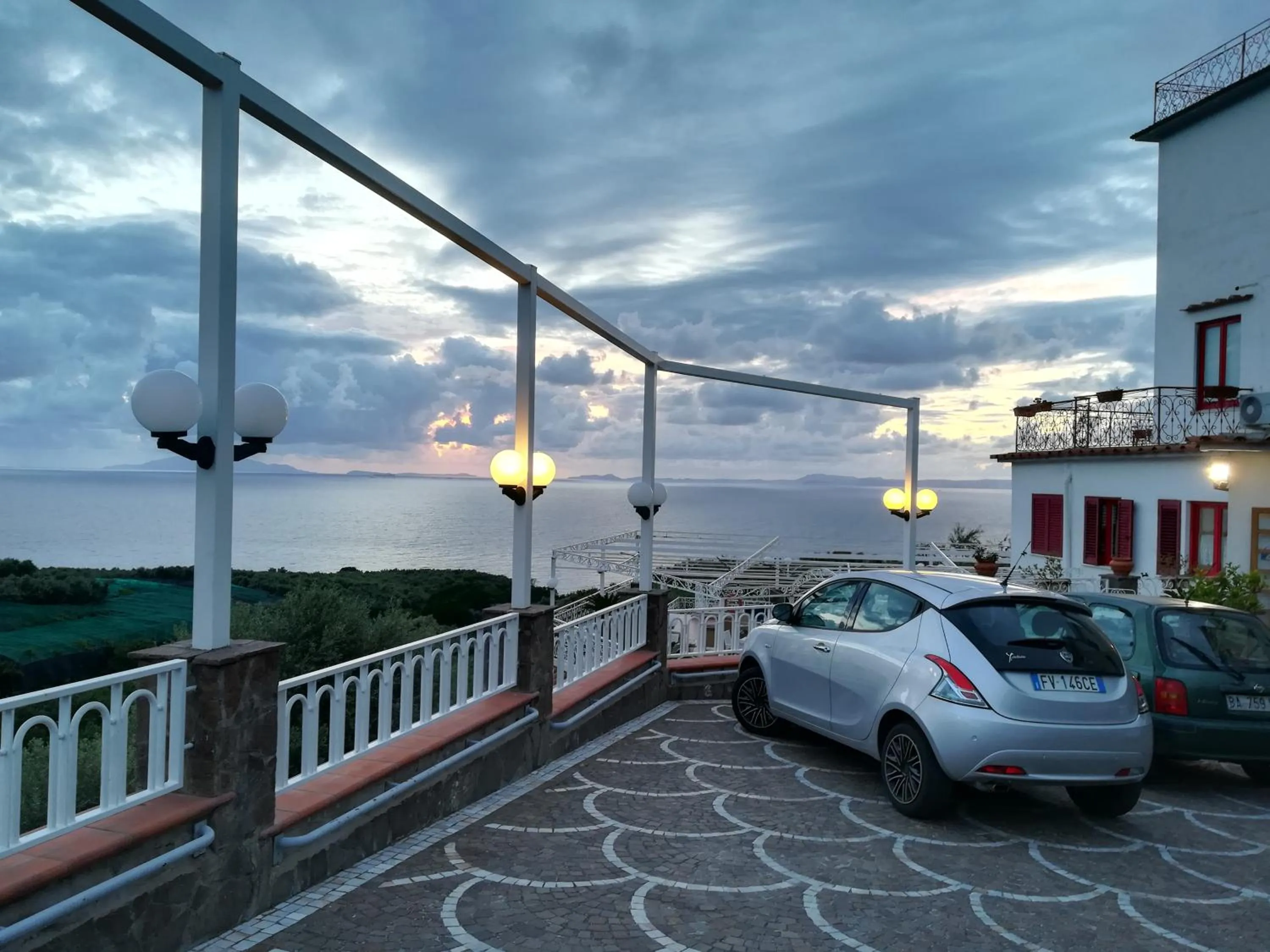 Area and facilities in Hotel Dania