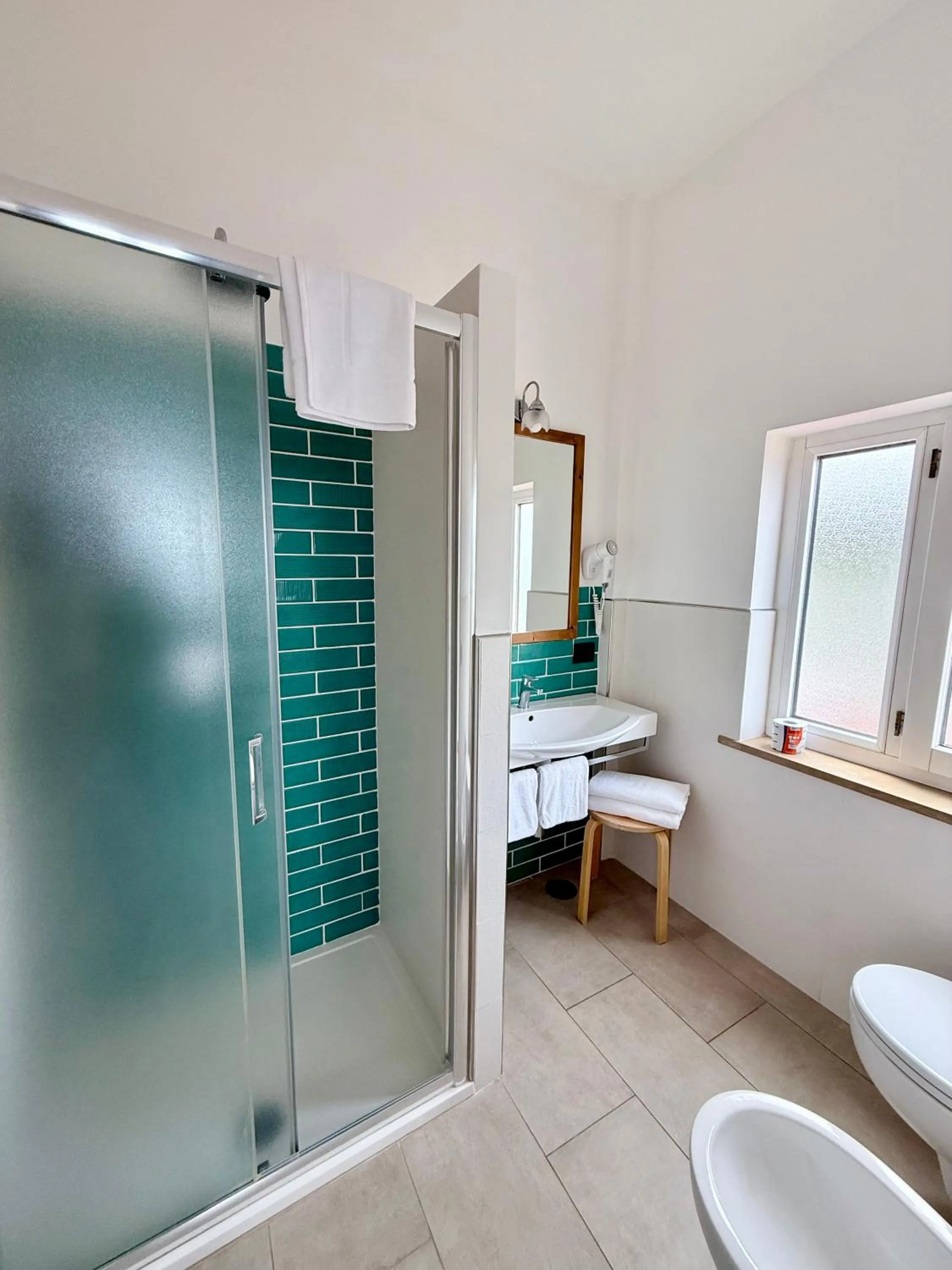 Bathroom in Hotel Dania