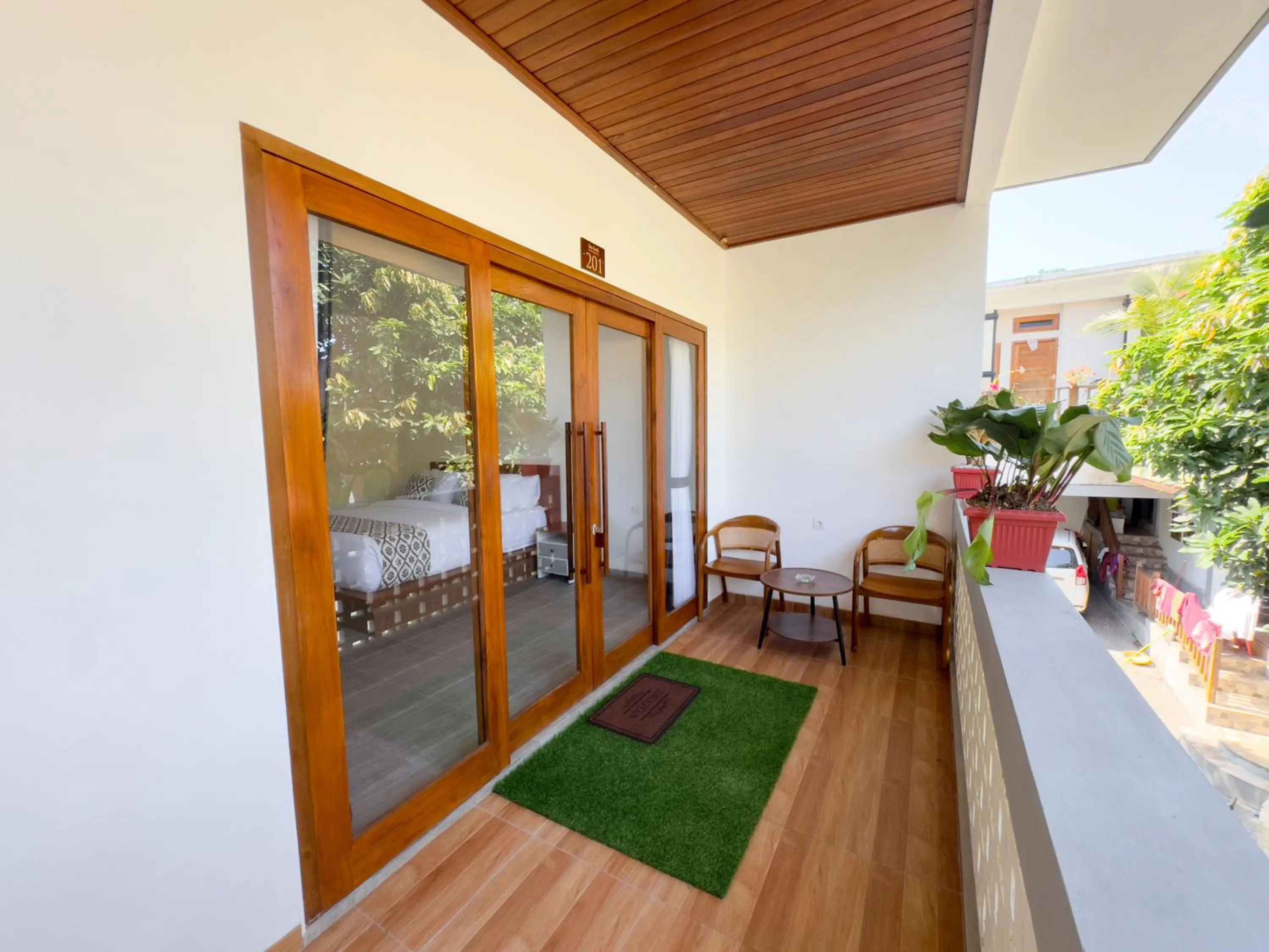 Balcony/Terrace in Batu Kandik Homestay