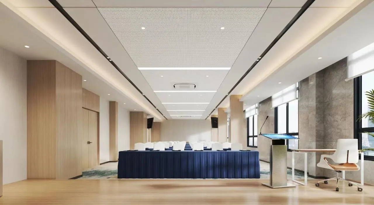 Meeting/conference room in Five Rams City Hotel