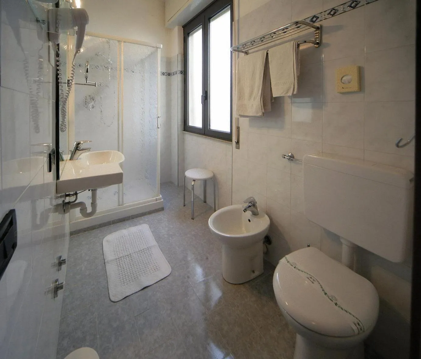 Bathroom in Hotel Marisa