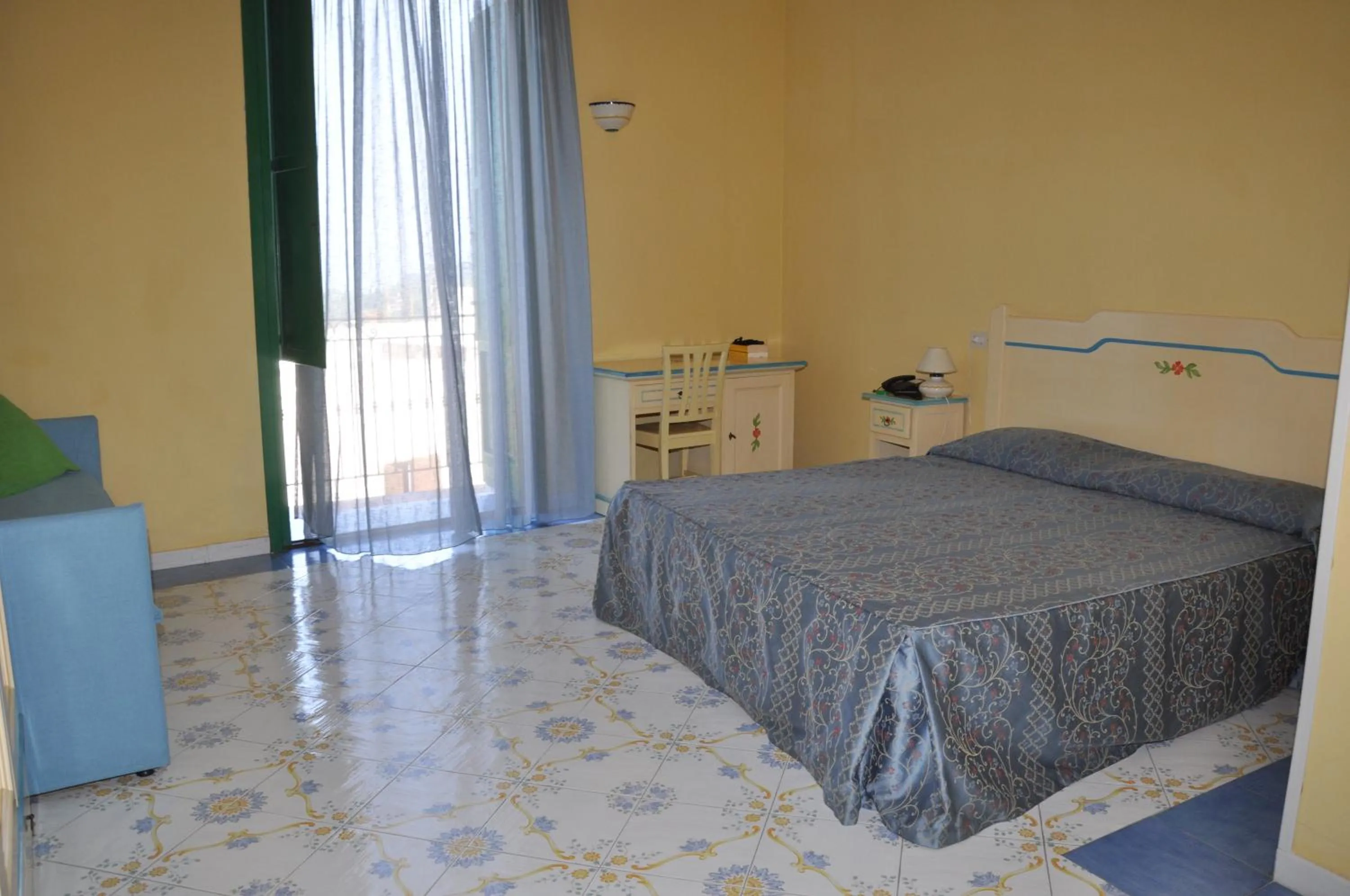 Bedroom, Bed in Hotel Savoia