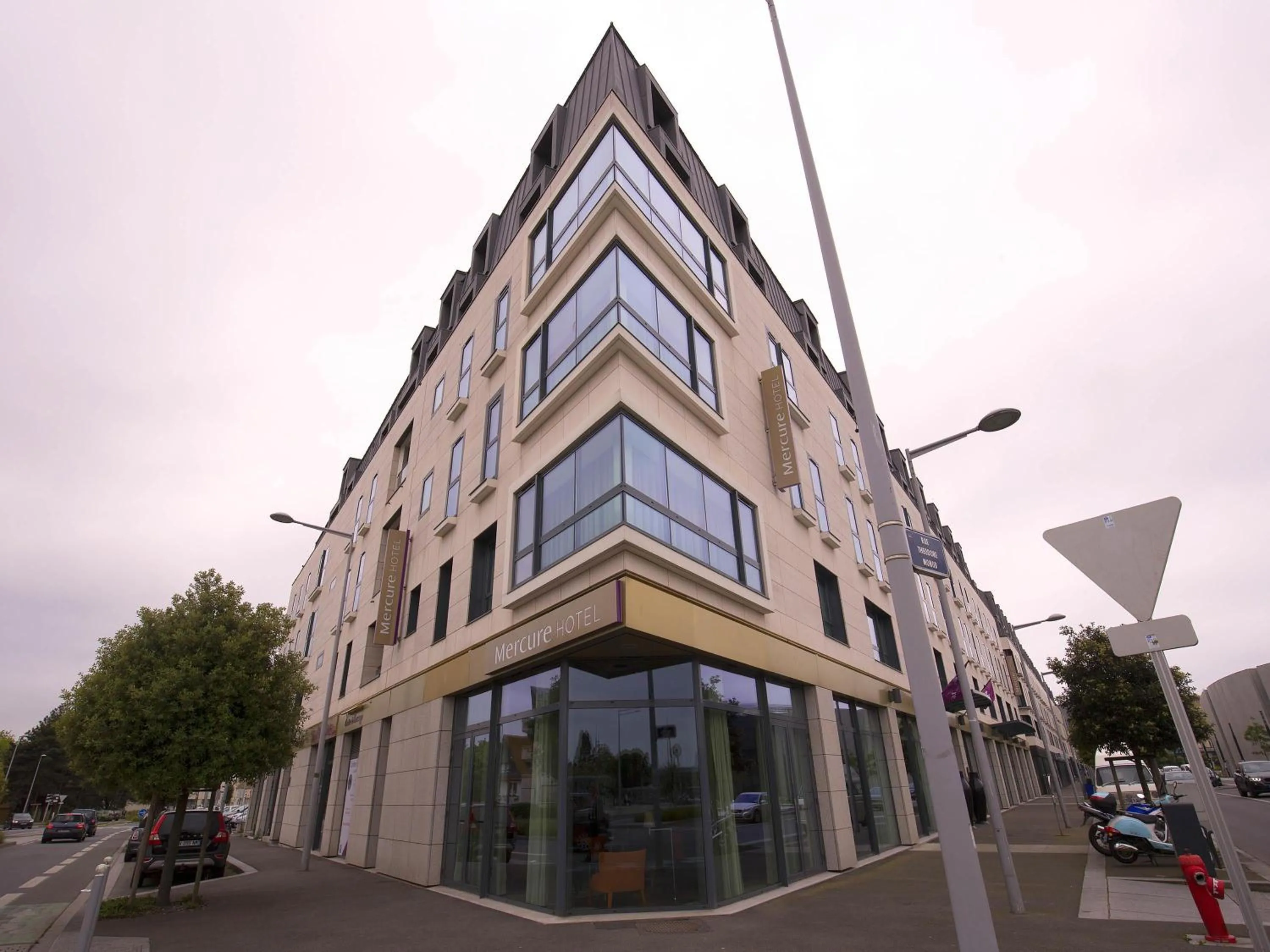 Meeting/conference room in Mercure Saint Malo Balmoral