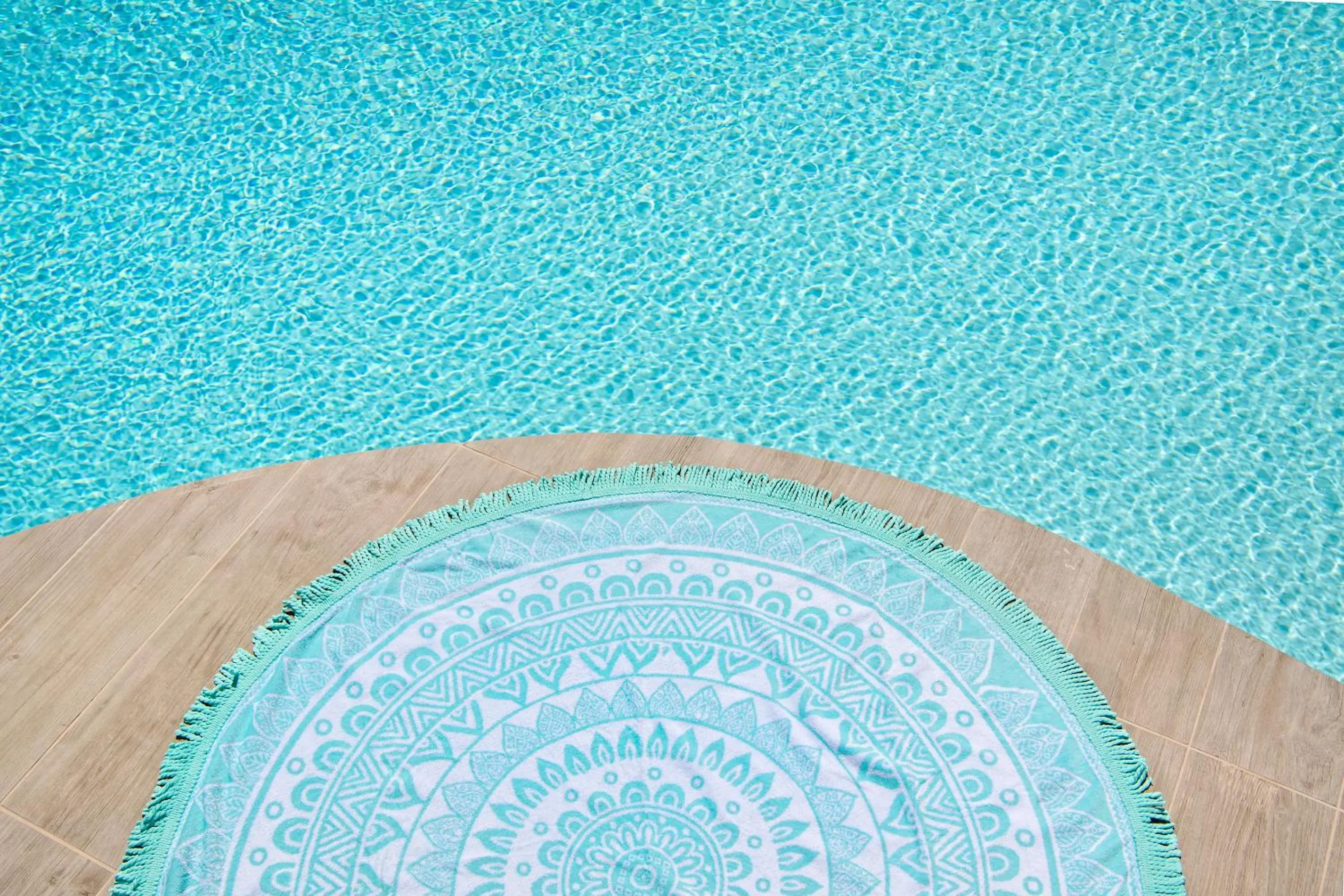 Swimming pool in Casa Vitae Suites