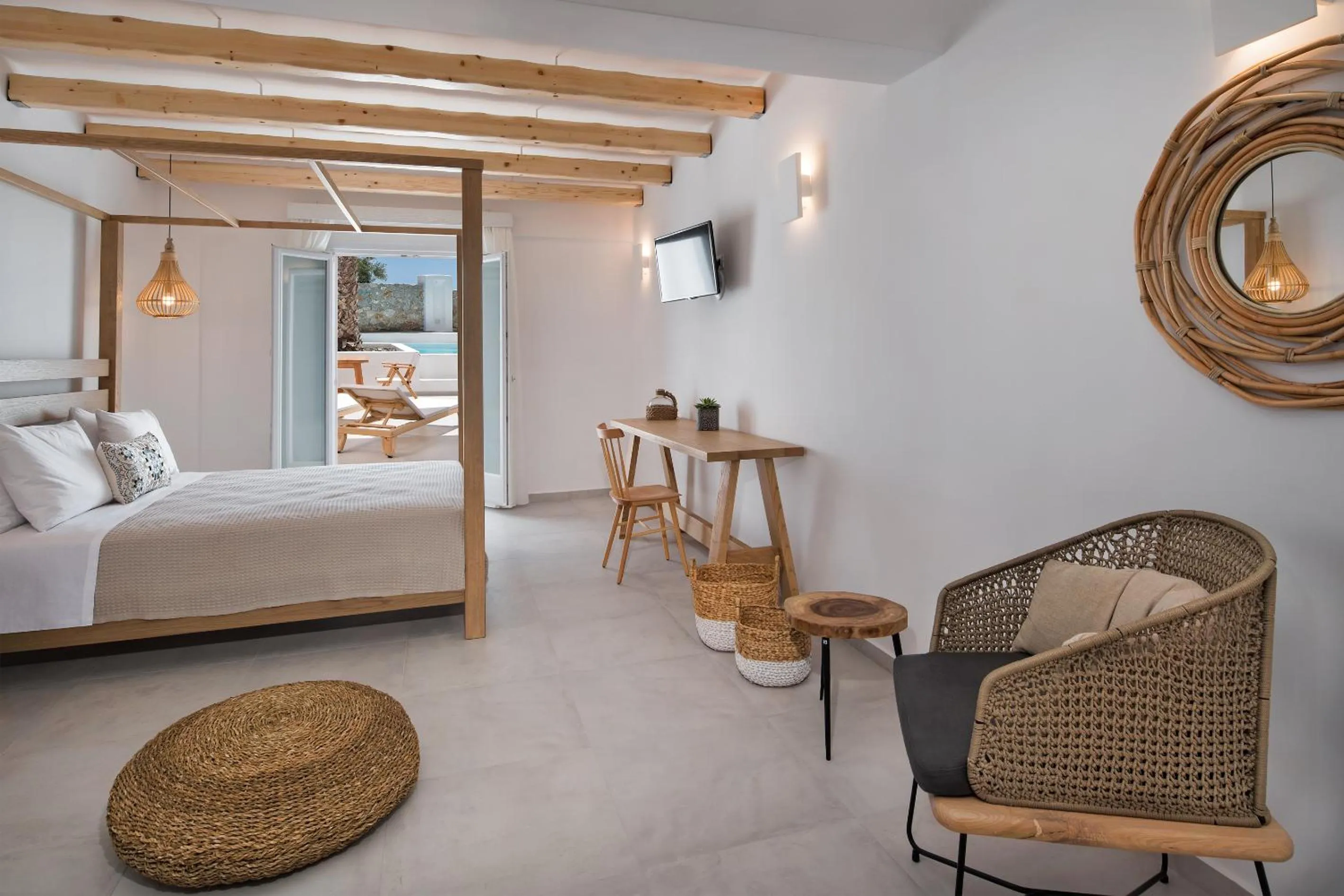 Photo of the whole room, Bed in Casa Vitae Suites