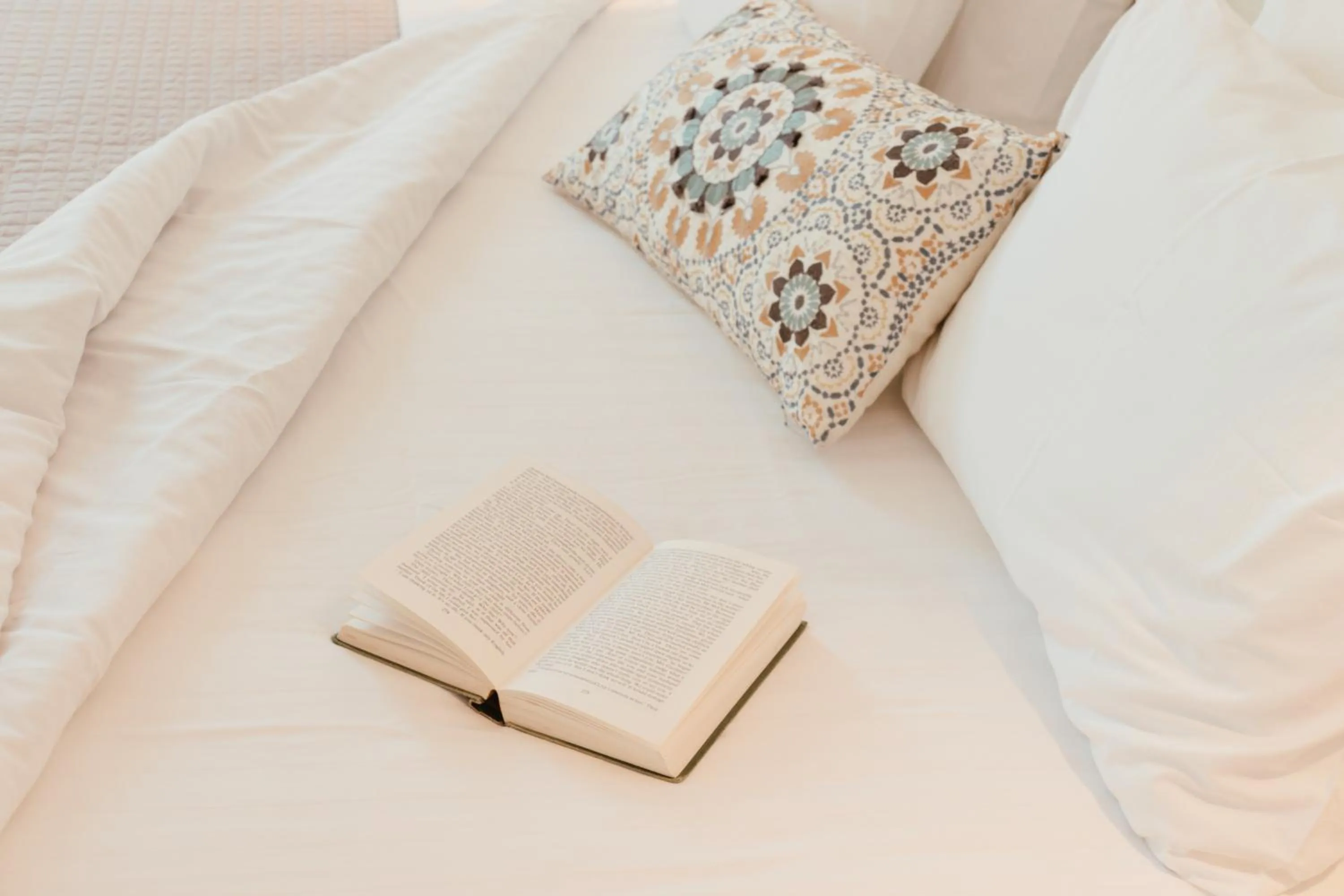 Bed in Casa Vitae Suites