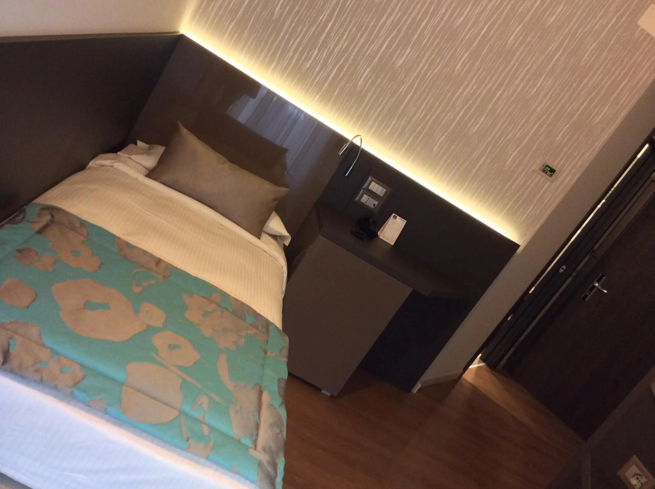 Decorative detail, Bed in Hotel Ariston & Apartments