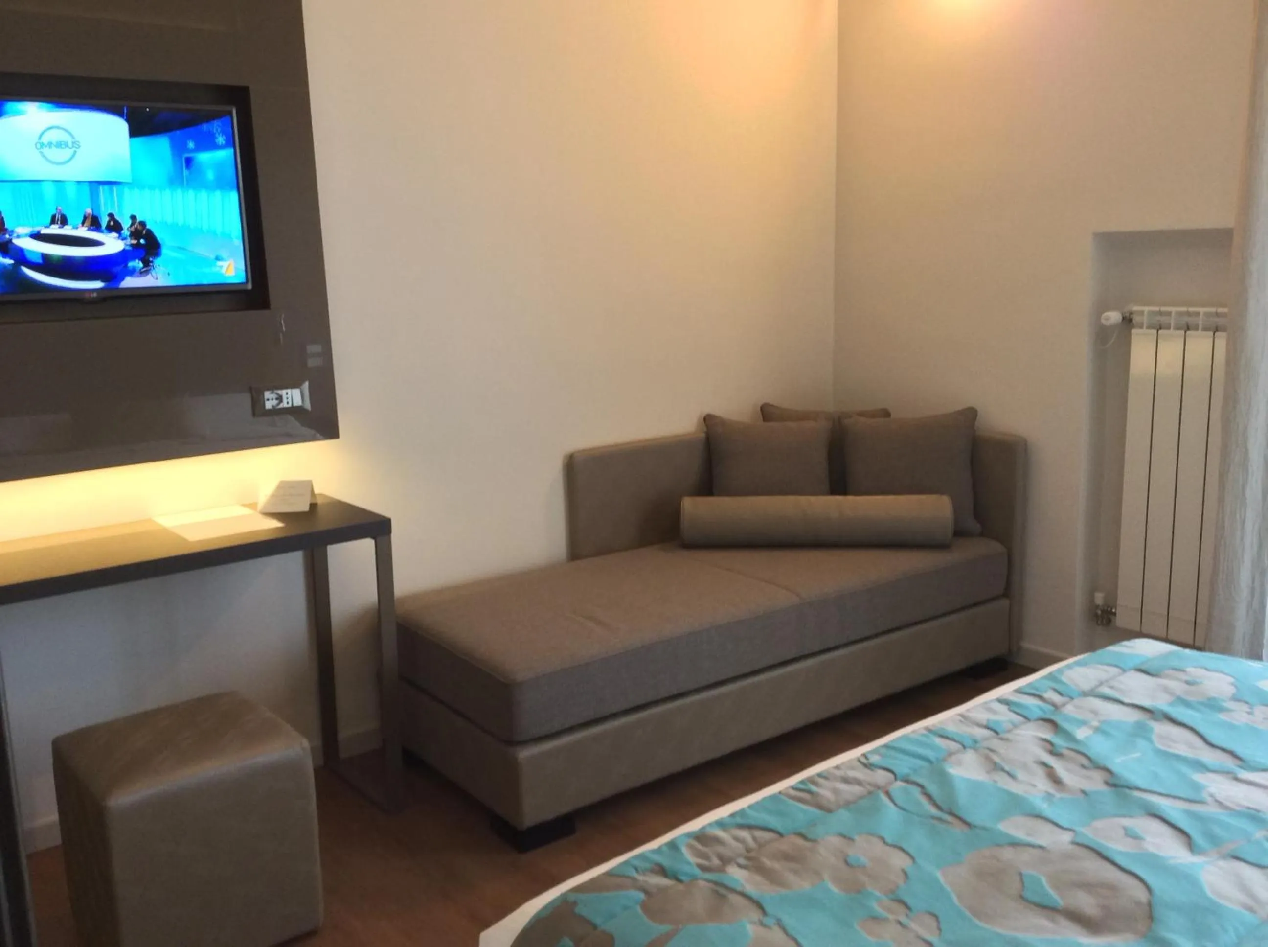 Decorative detail, Bed in Hotel Ariston & Apartments