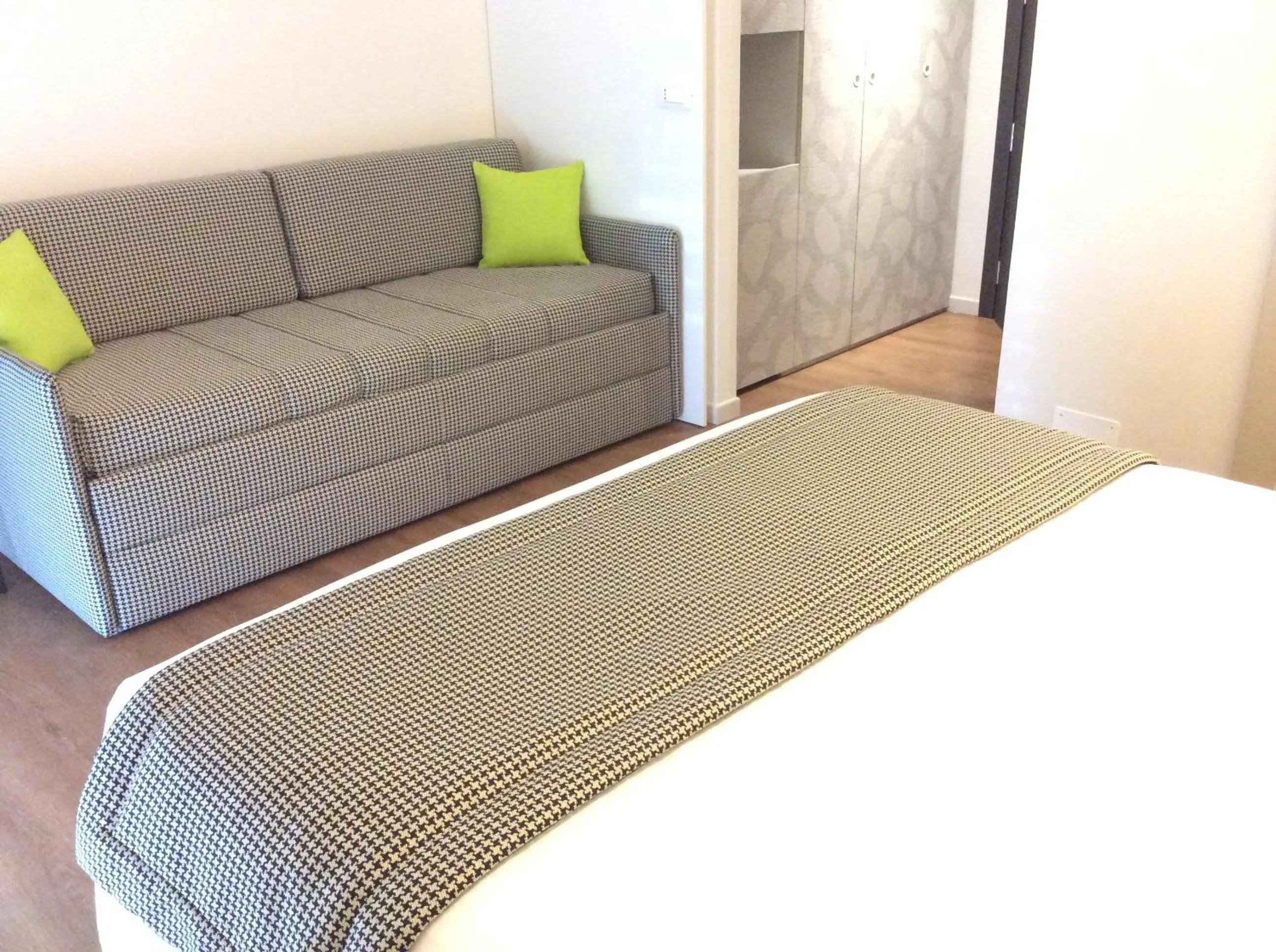 Decorative detail, Bed in Hotel Ariston & Apartments