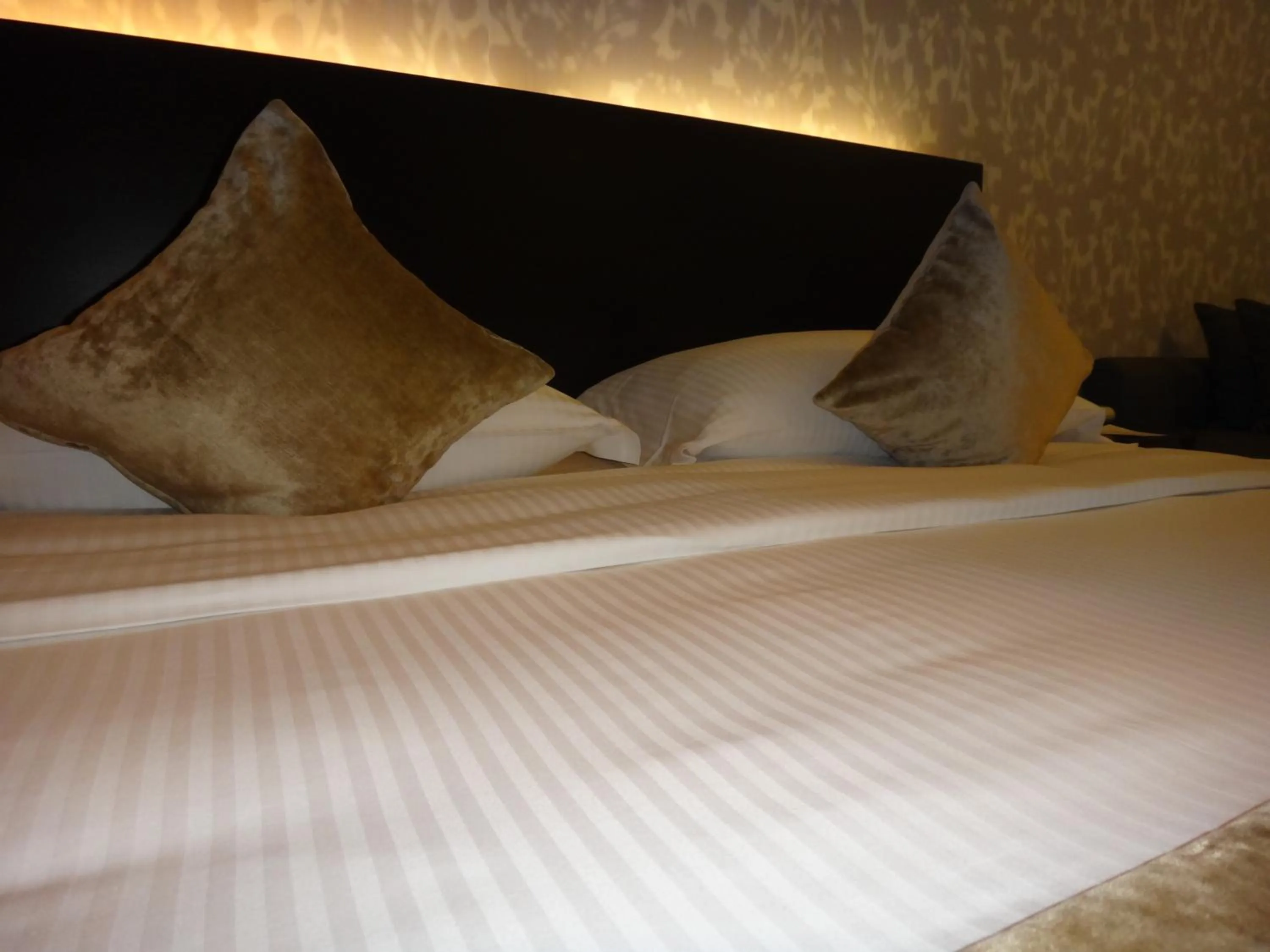 Bedroom, Bed in Hotel Ariston & Apartments