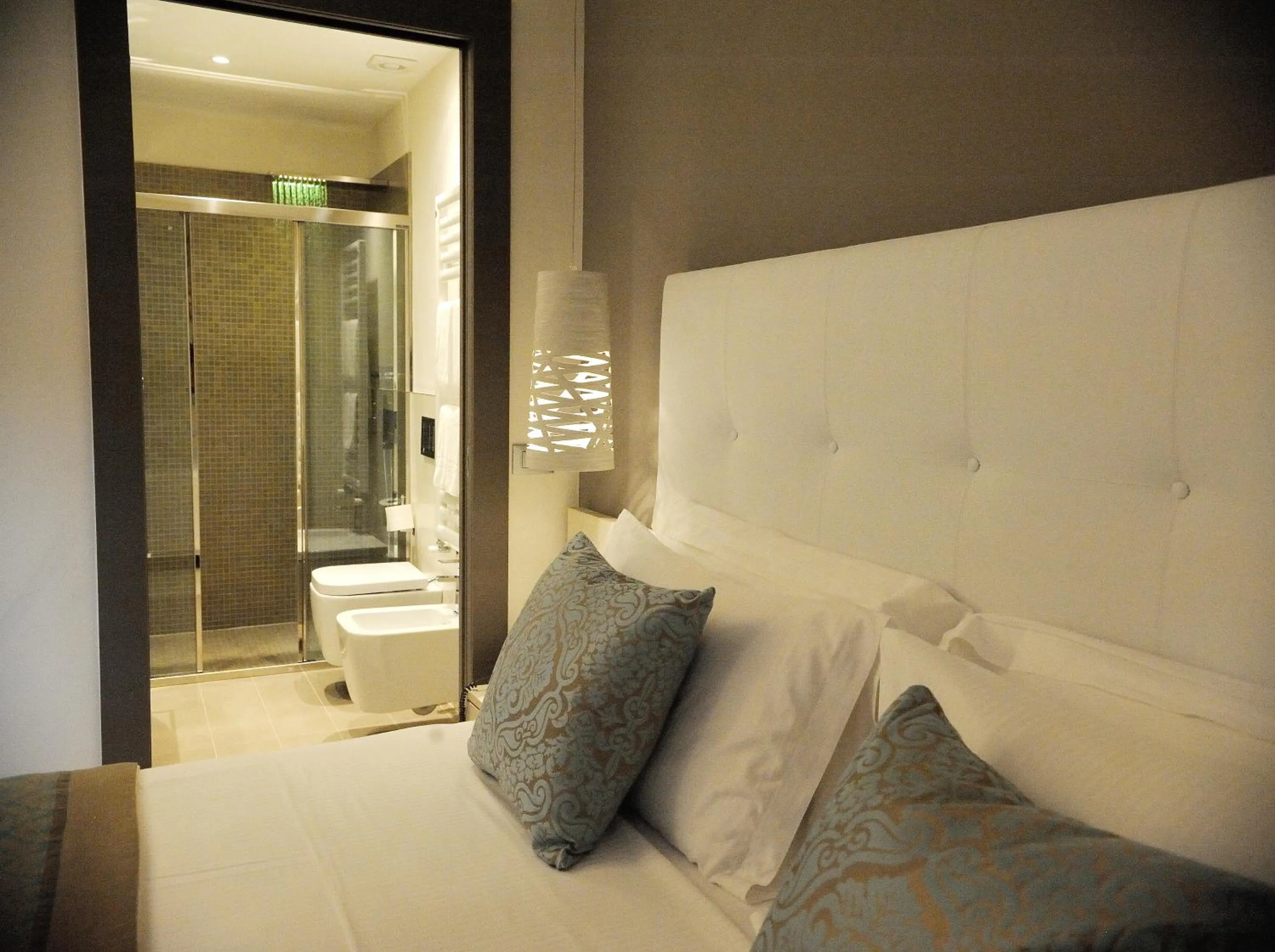 Bed in Hotel Ariston & Apartments