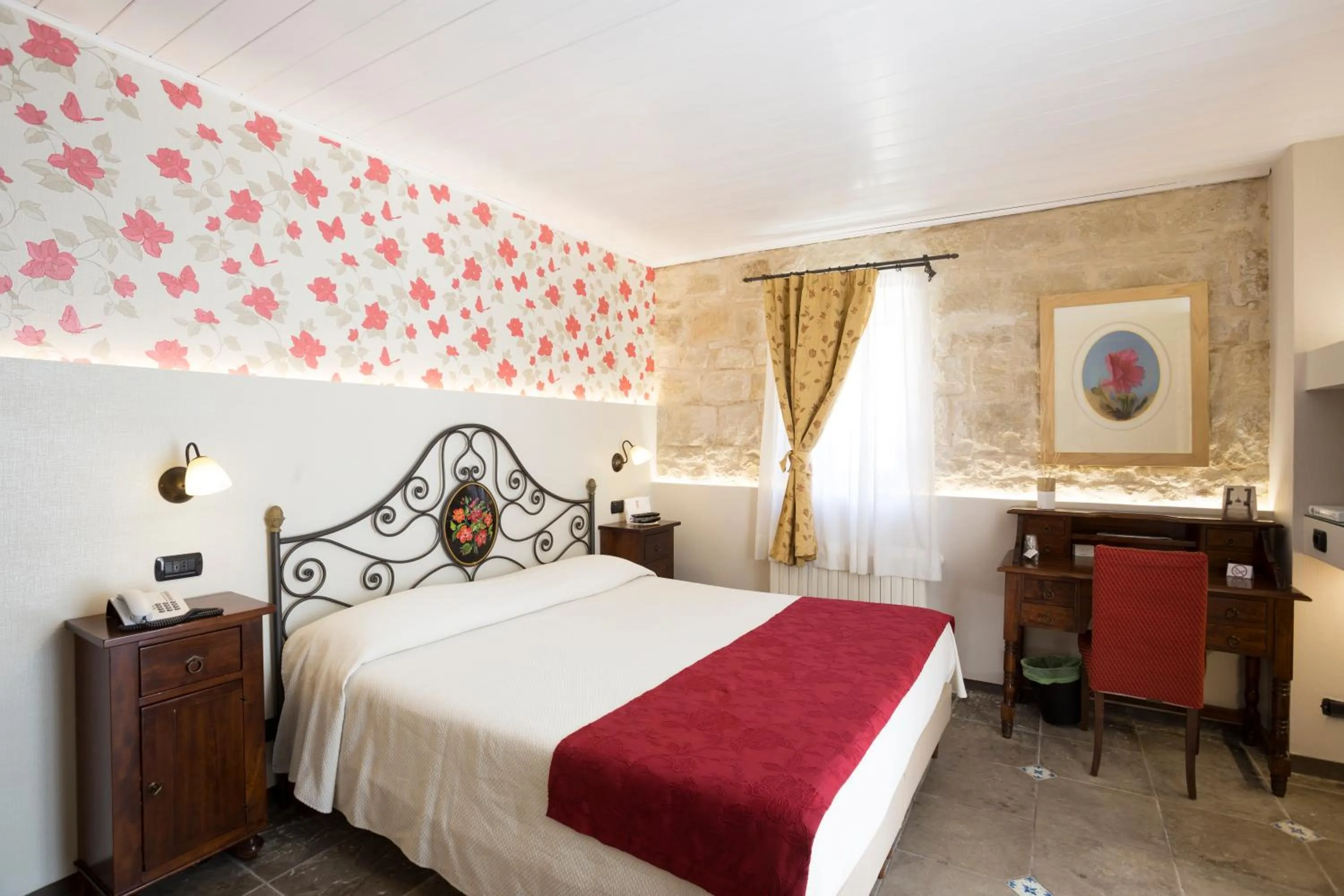 Photo of the whole room, Bed in Agriturismo Il Granaio Hotel & SPA