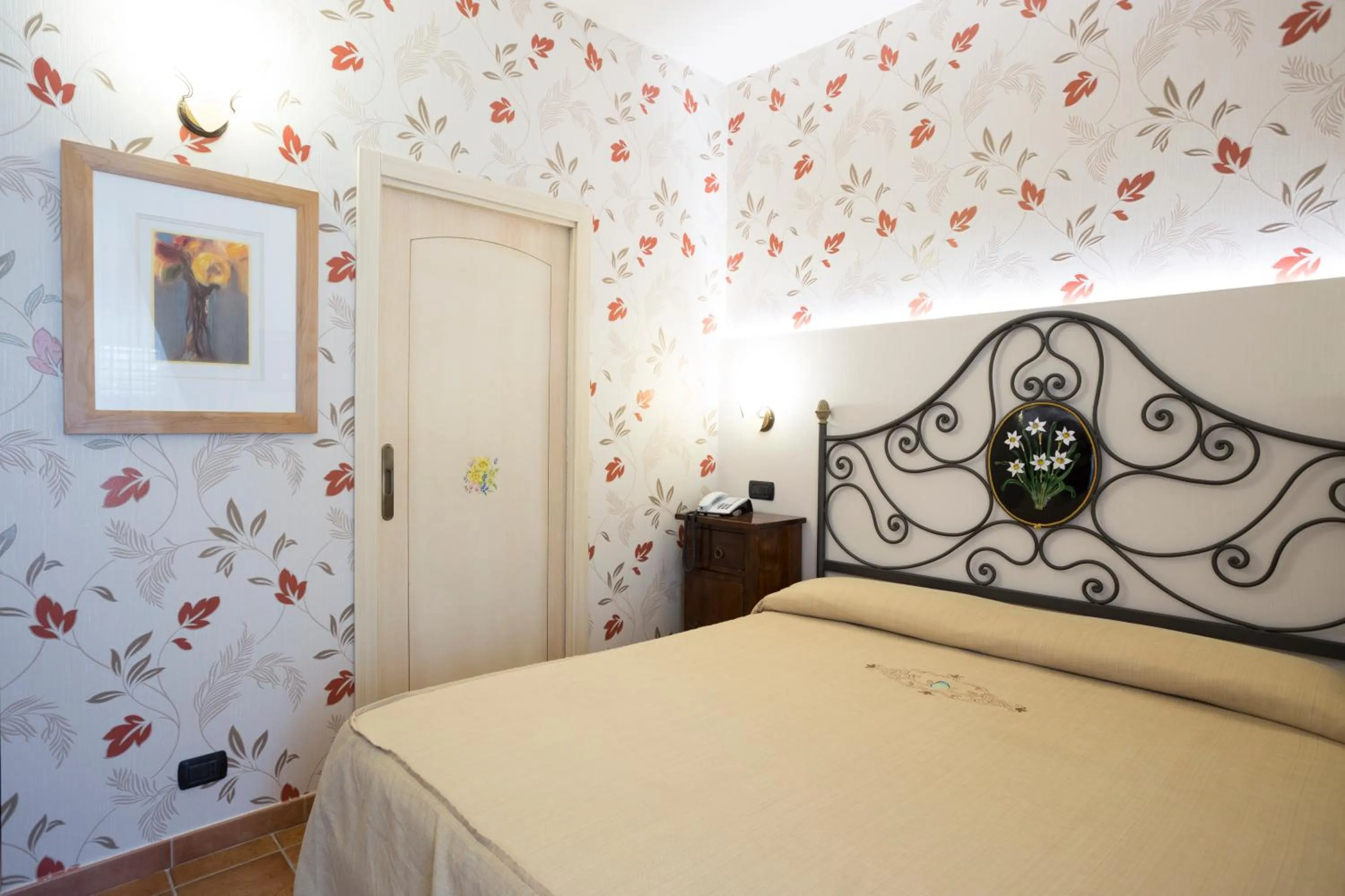 Photo of the whole room, Bed in Agriturismo Il Granaio Hotel & SPA