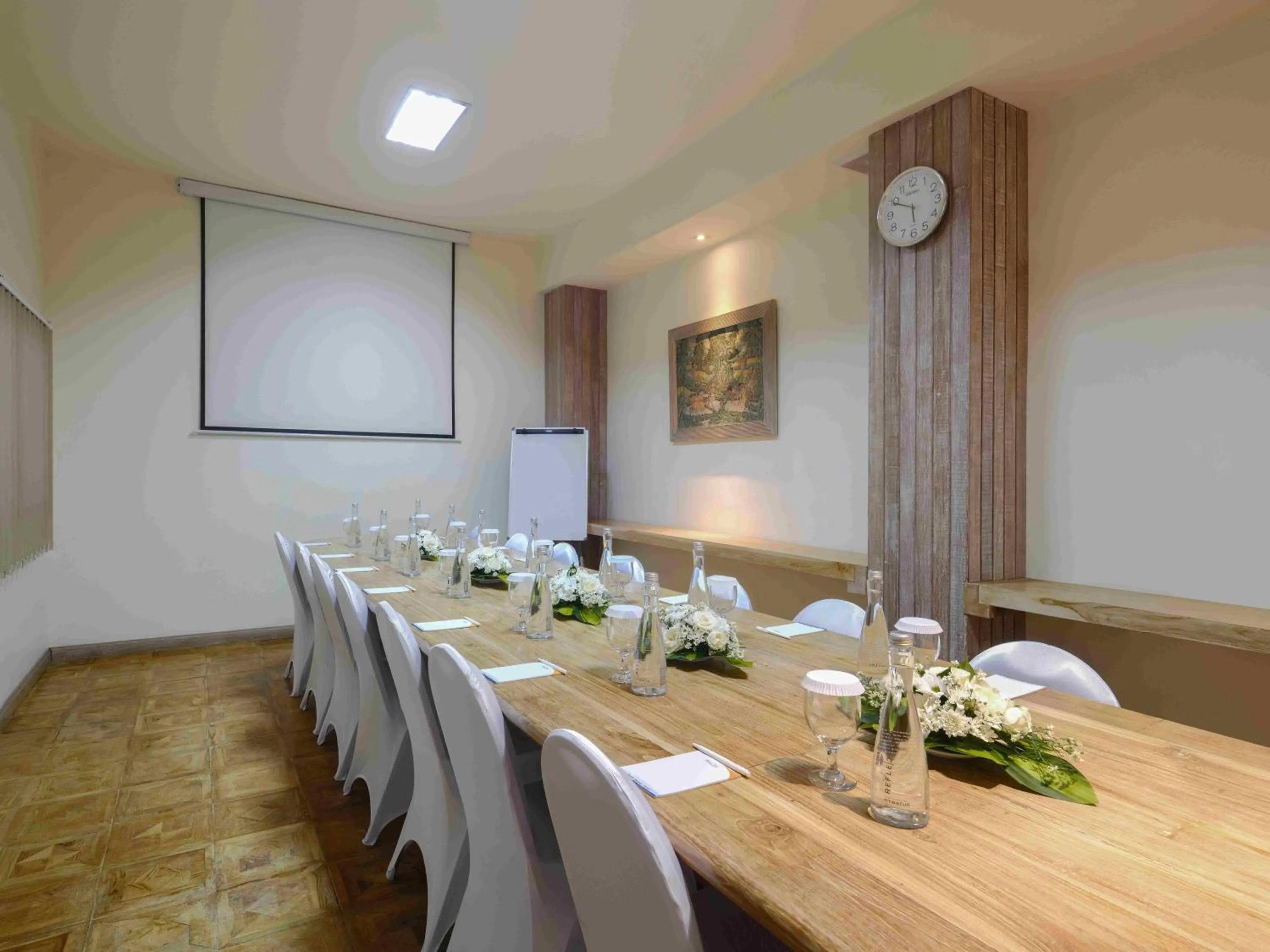 Meeting/conference room in Blu-Zea Resort by Double-Six