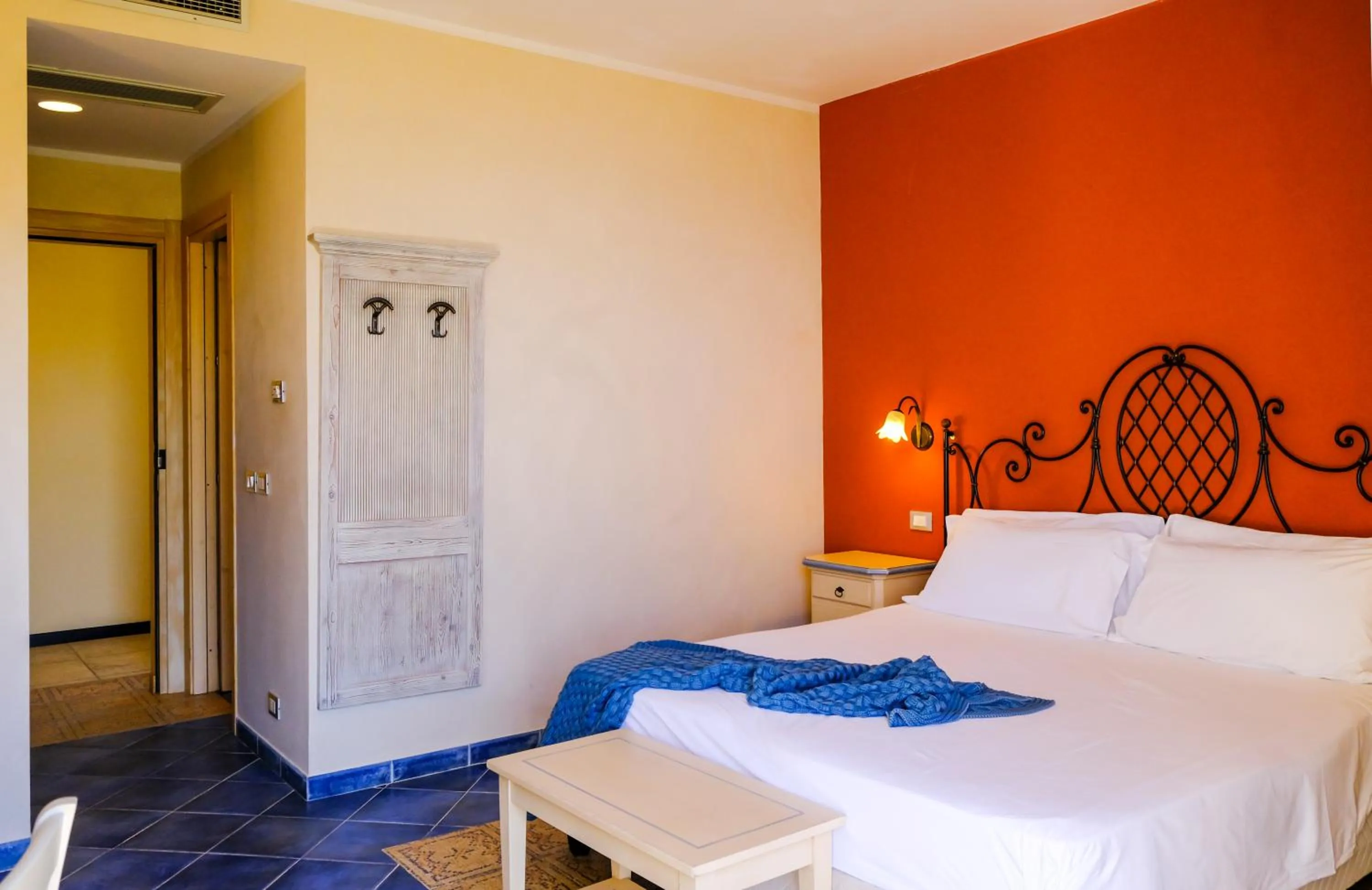 Bedroom, Bed in Hotel Baglio Di Scopello