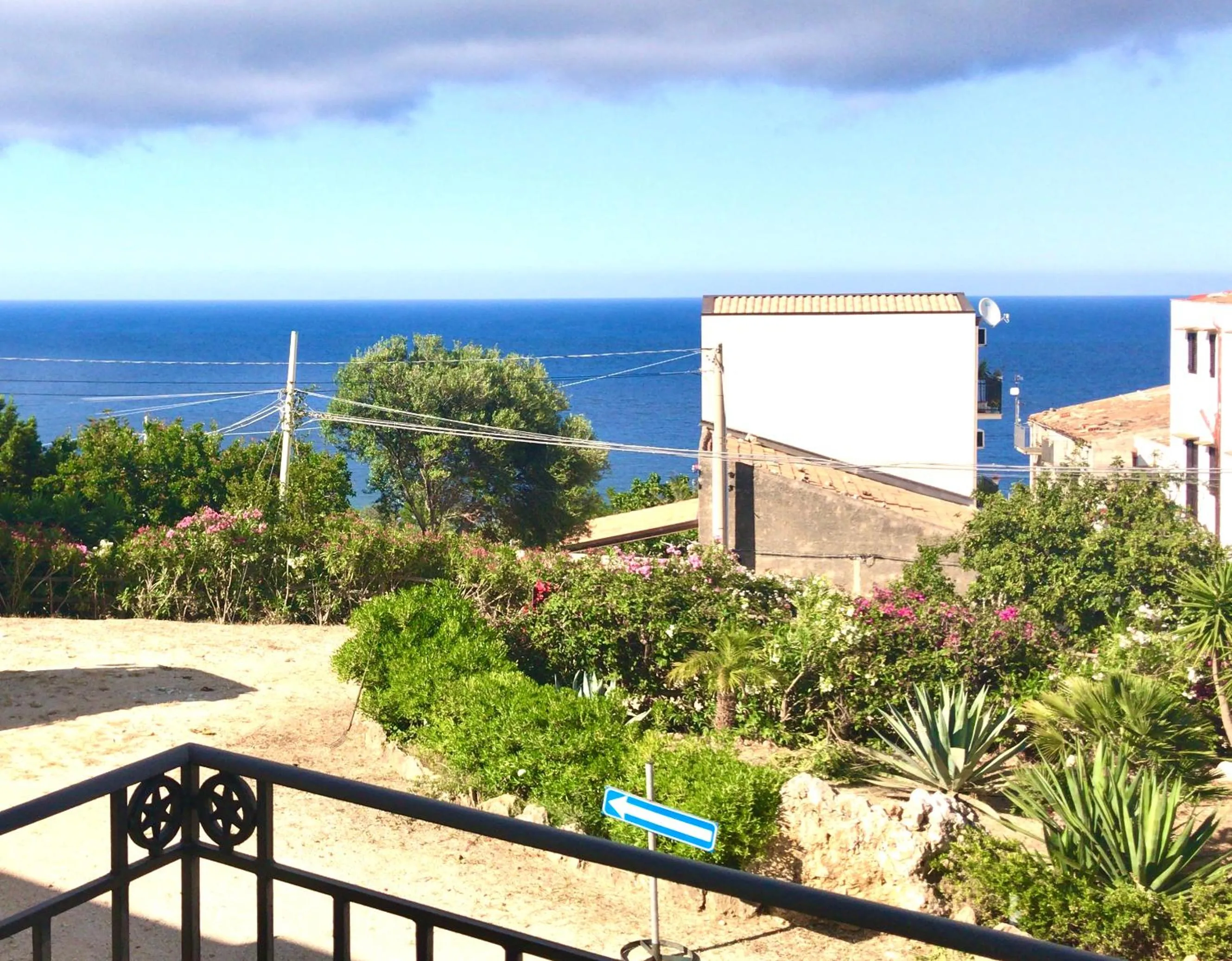 Balcony/Terrace in Hotel Baglio Di Scopello
