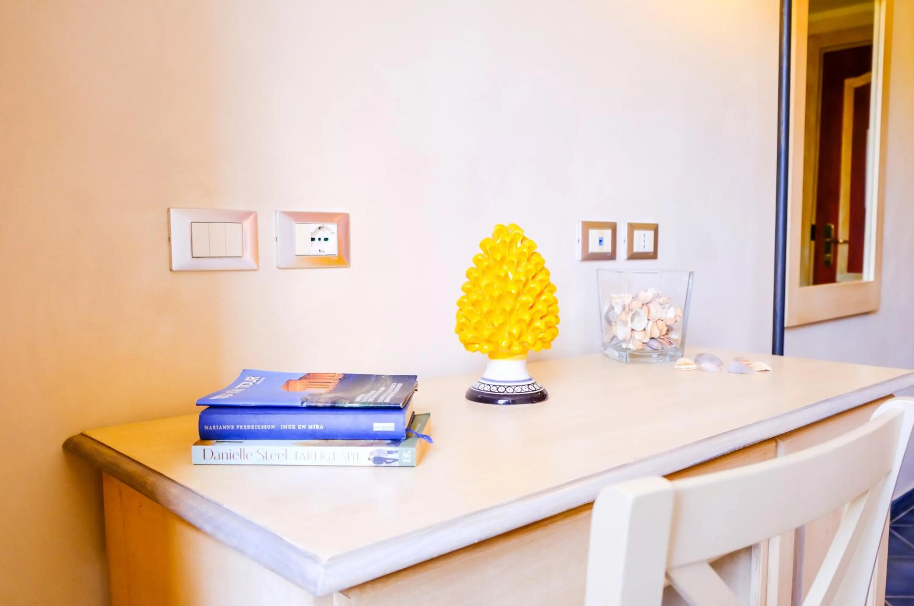 Decorative detail in Hotel Baglio Di Scopello