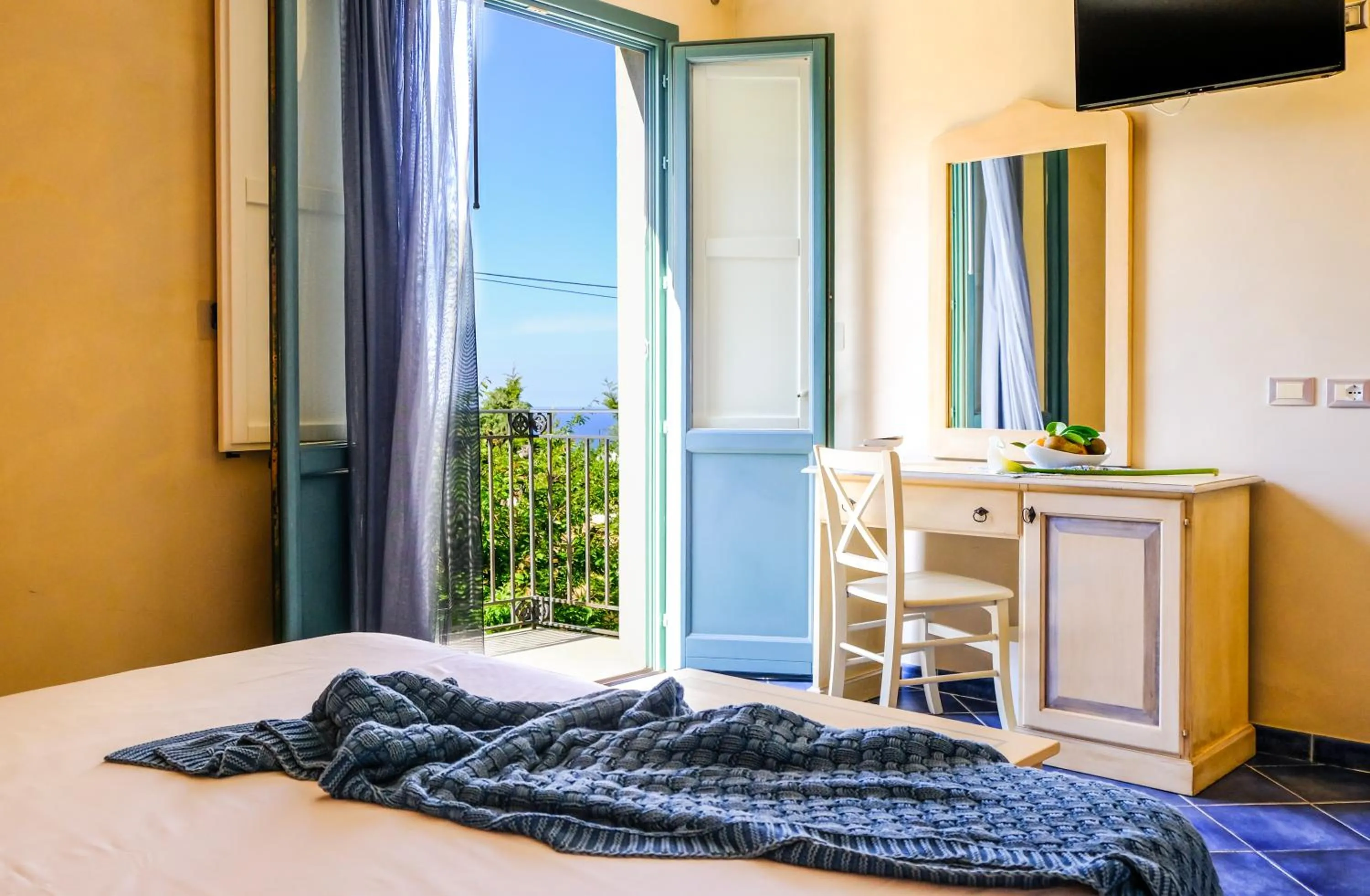 Bedroom, Bed in Hotel Baglio Di Scopello