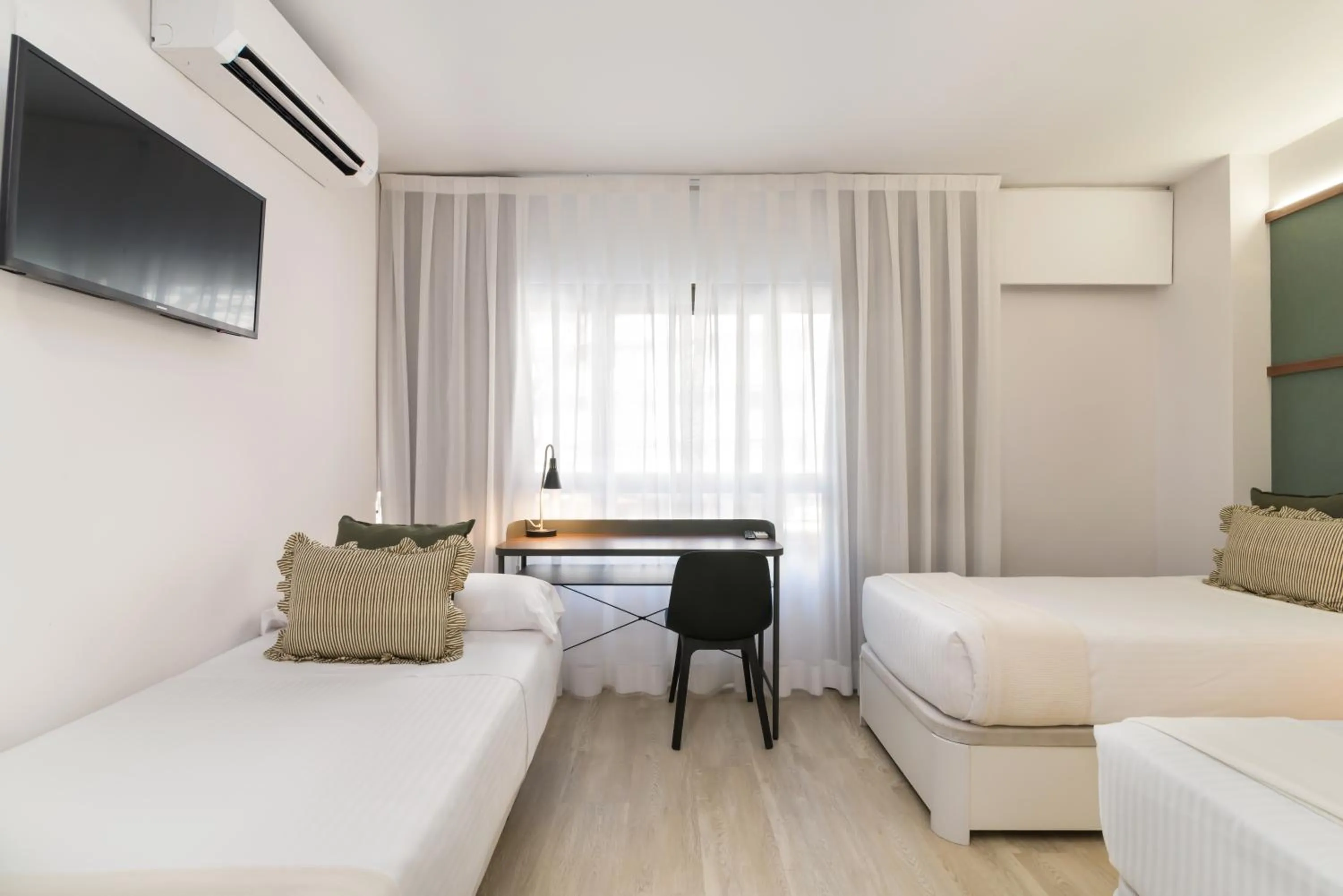 Bed in Roisa Hostal Boutique