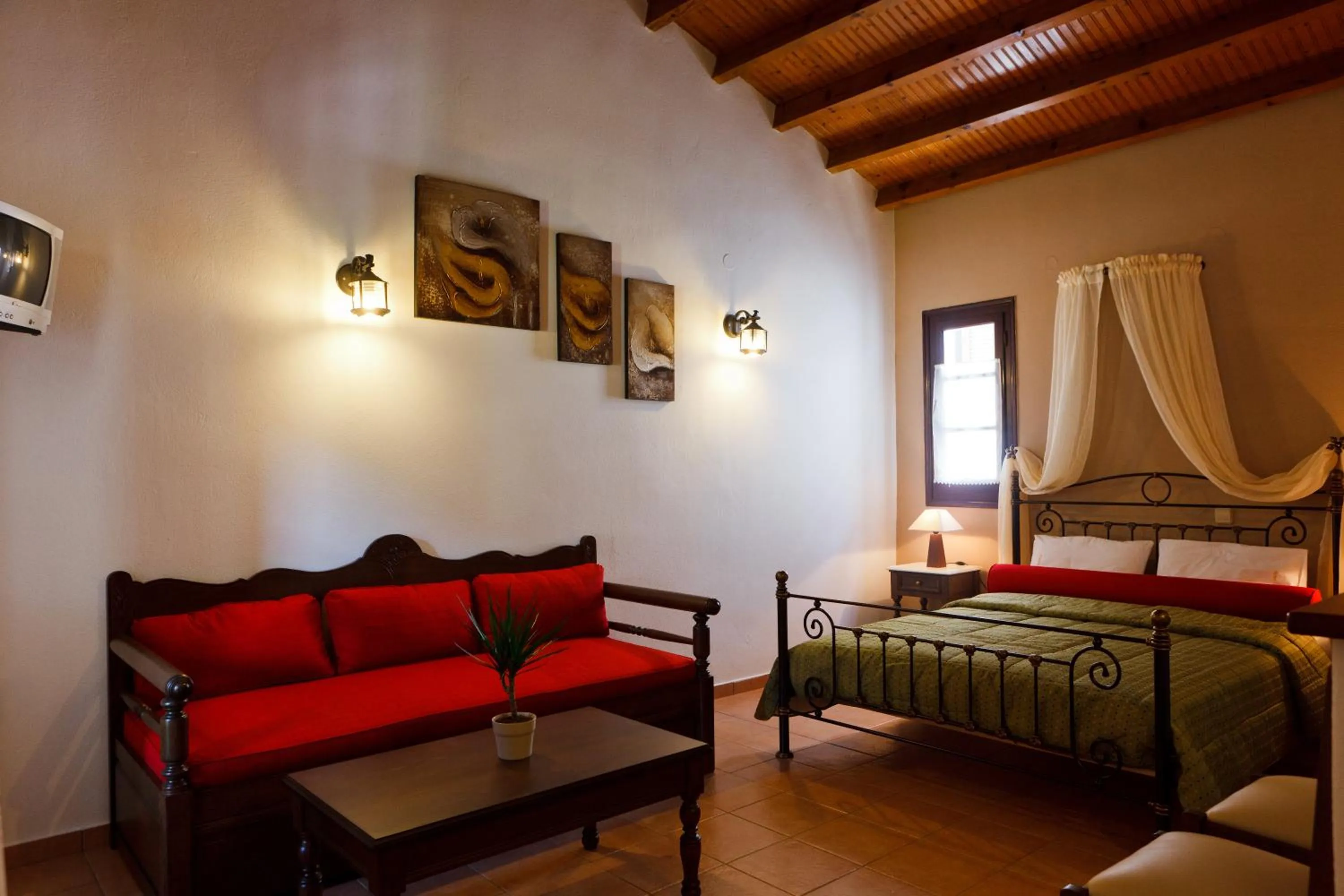 Photo of the whole room, Bed in Hovolo Hotel Apartments