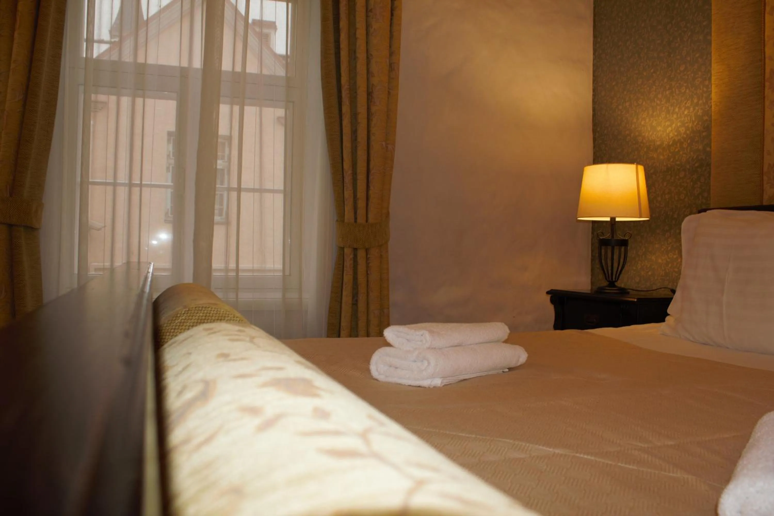 Photo of the whole room, Bed in Taanilinna Hotell