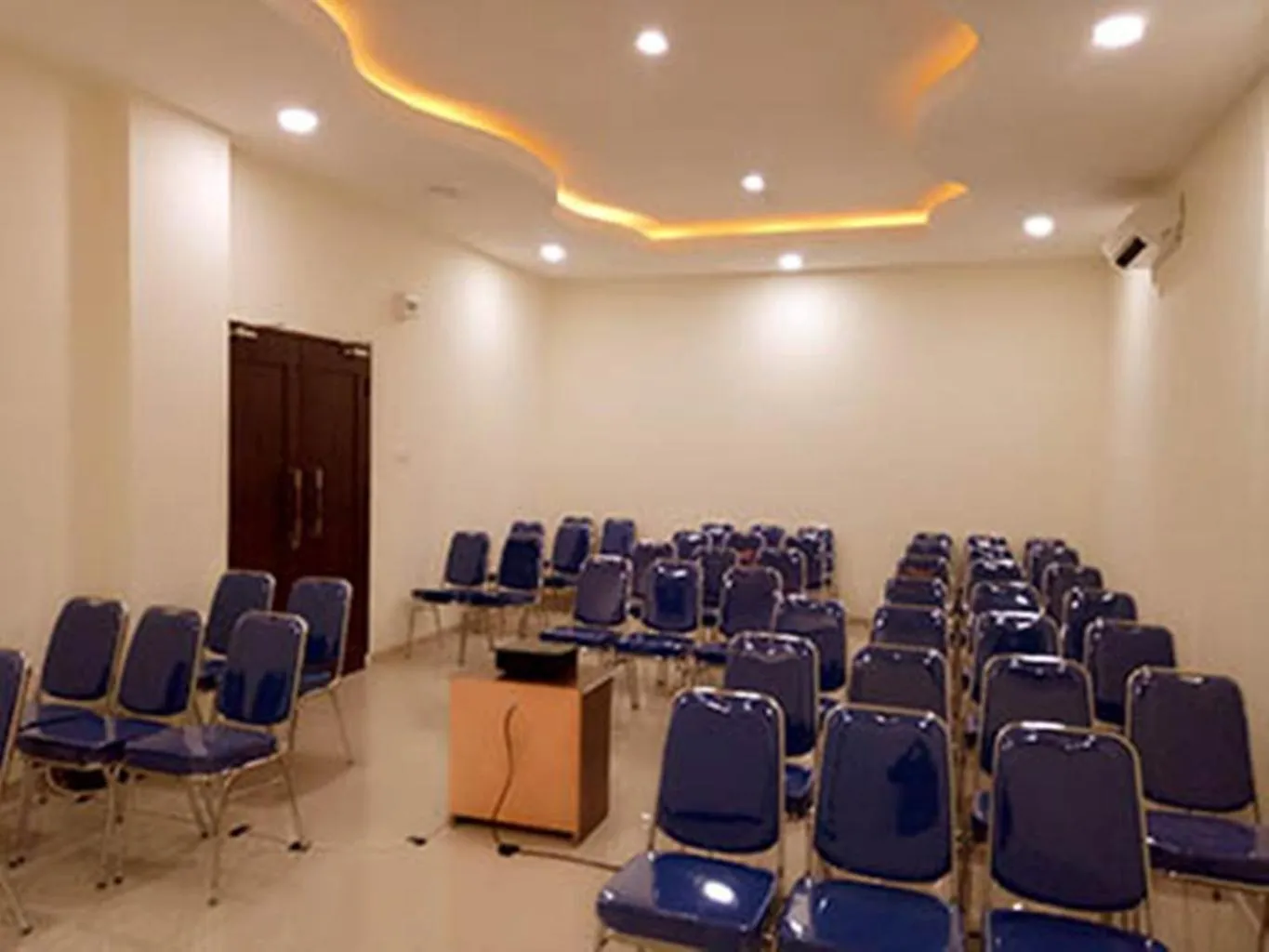 Property building in Venia Hotel Batam - CHSE Certified